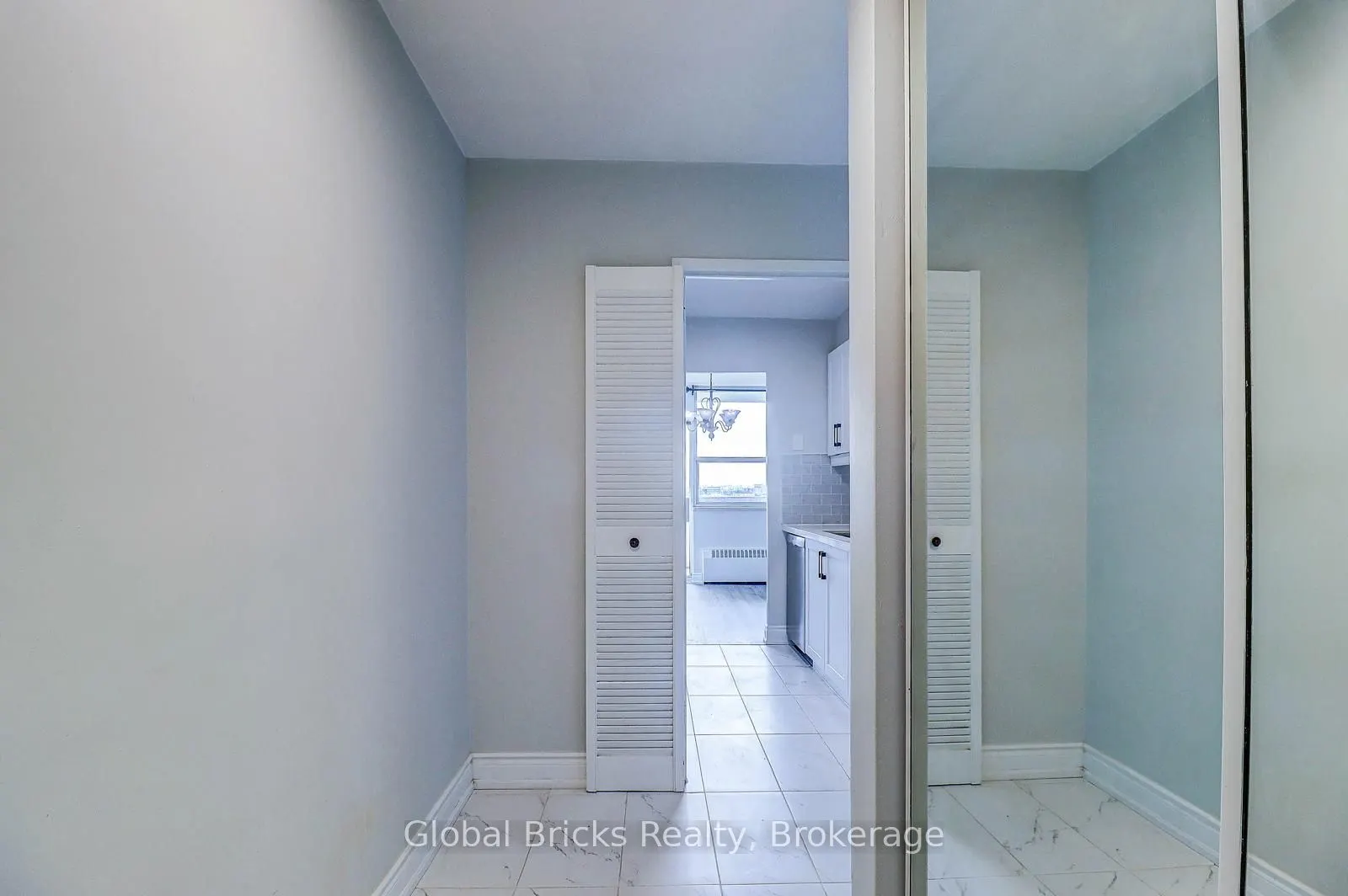 1455 Lawrence Avenue W, #2006