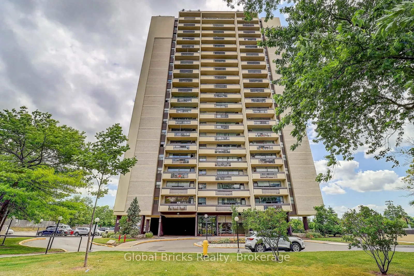 1455 Lawrence Avenue W, #2006