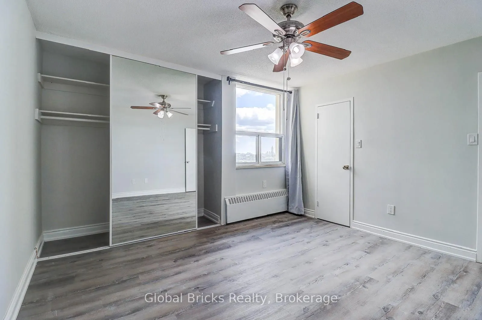 1455 Lawrence Avenue W, #2006