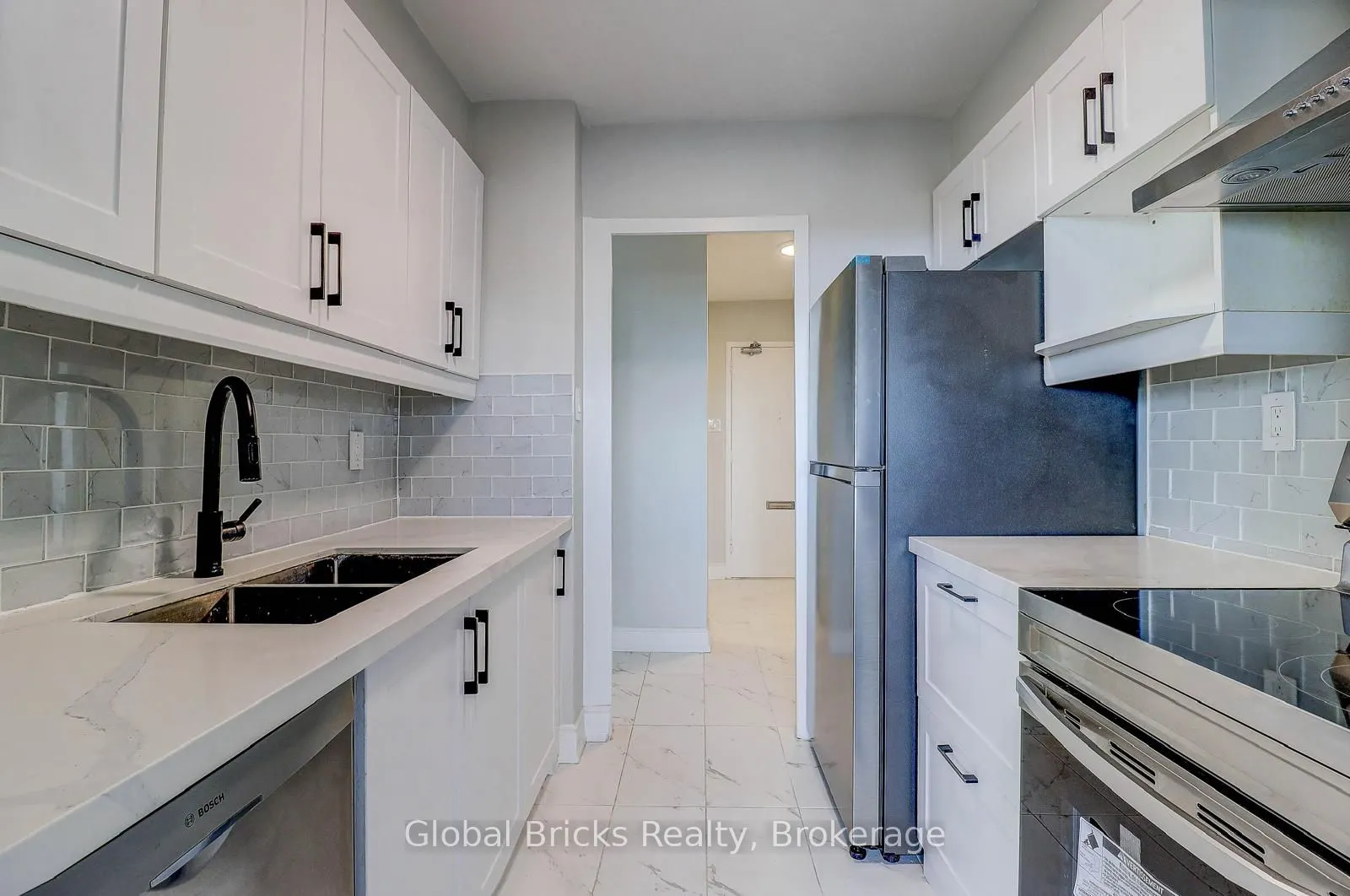 1455 Lawrence Avenue W, #2006