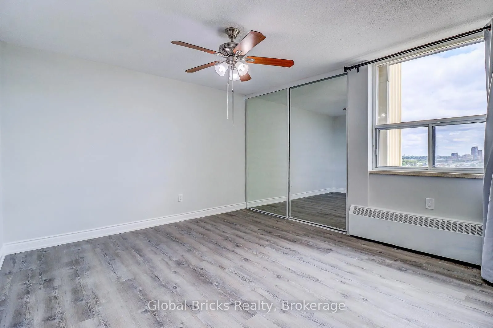 1455 Lawrence Avenue W, #2006