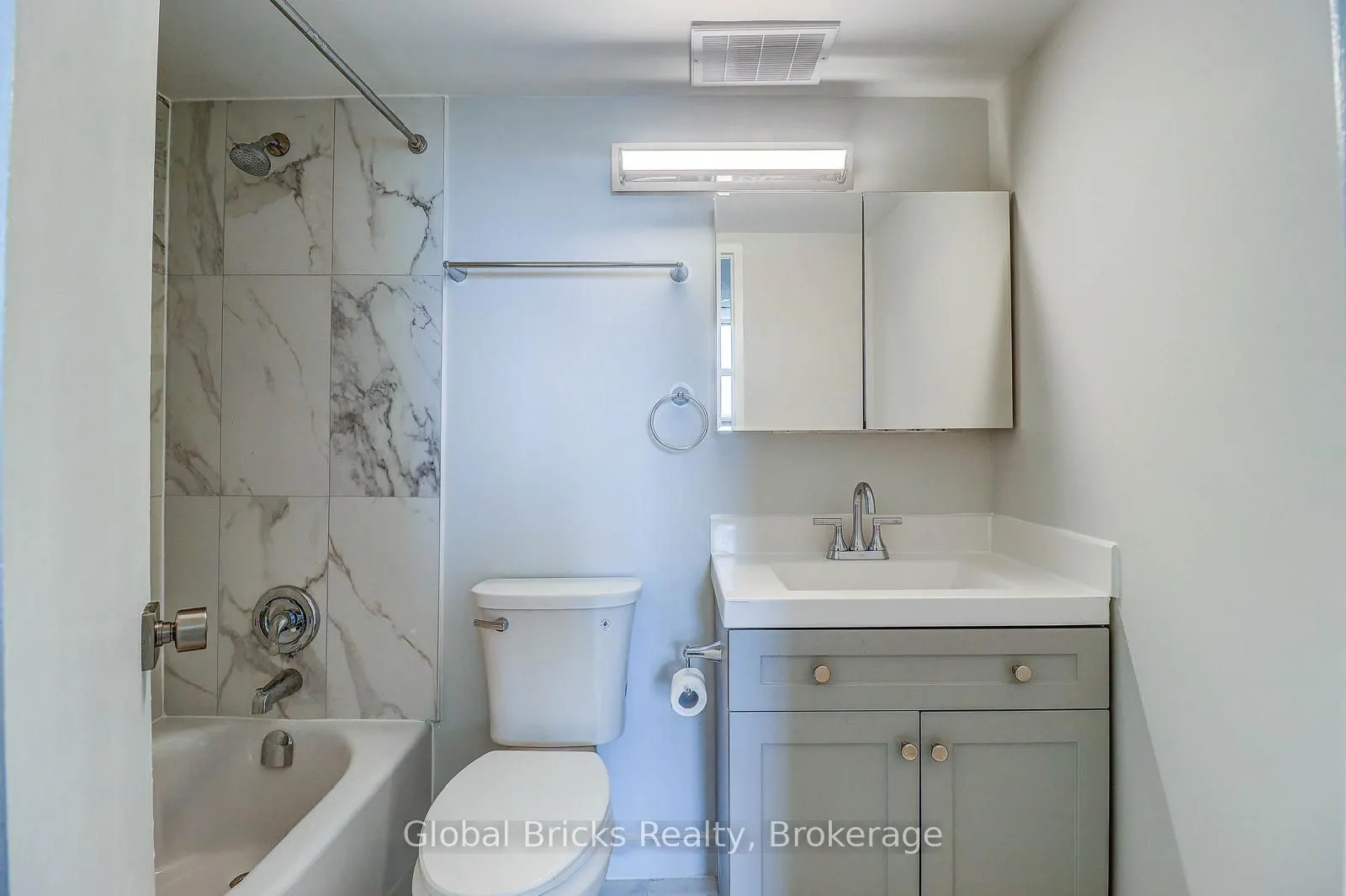 1455 Lawrence Avenue W, #2006