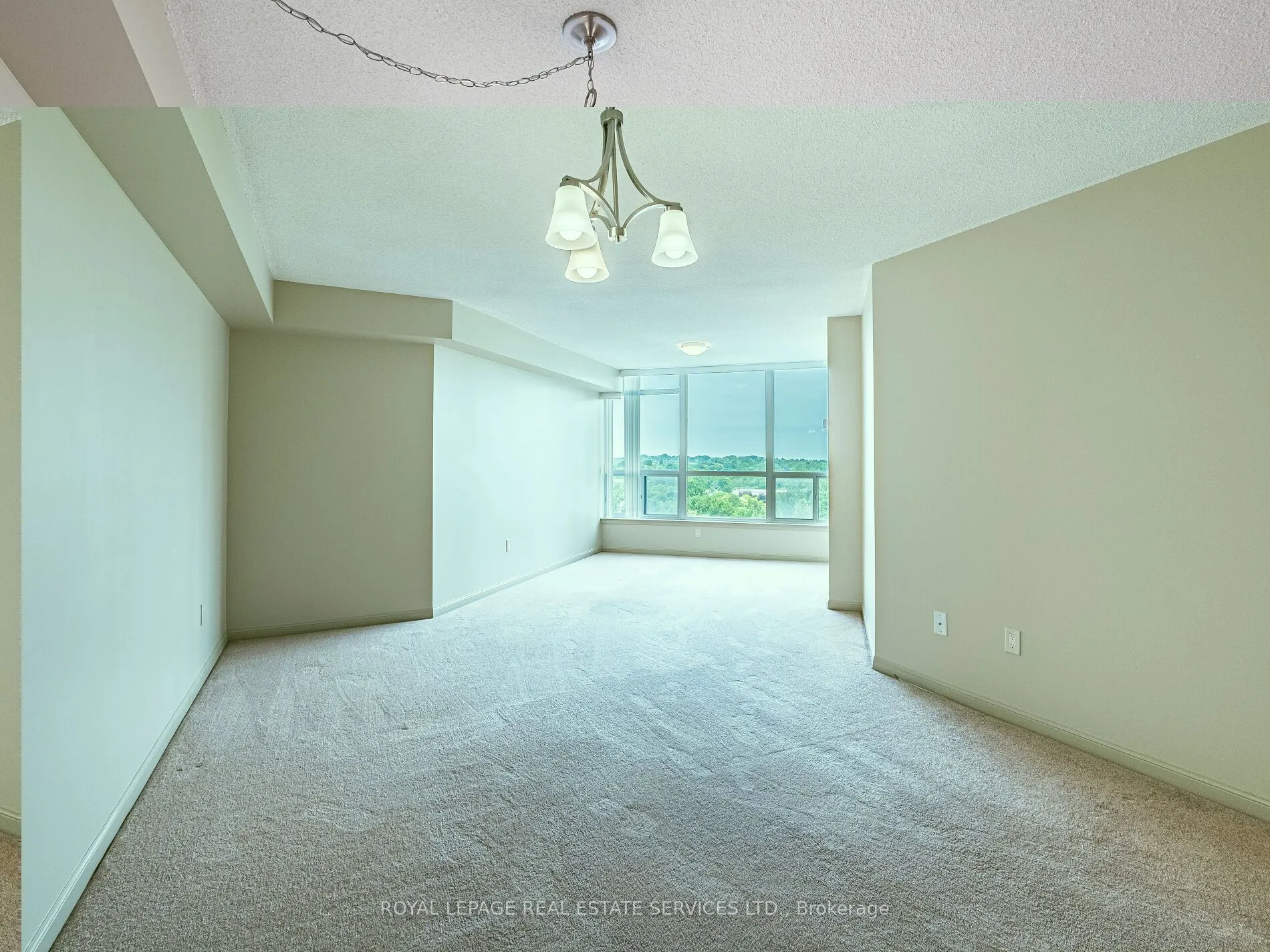 12 Laurelcrest Street, #908
