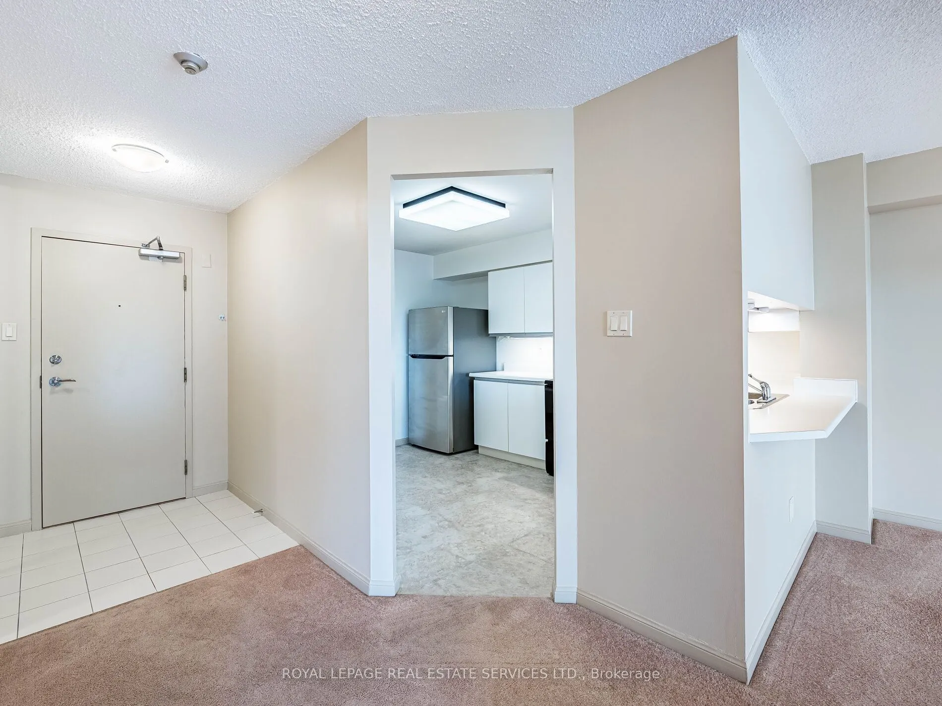 12 Laurelcrest Street, #908