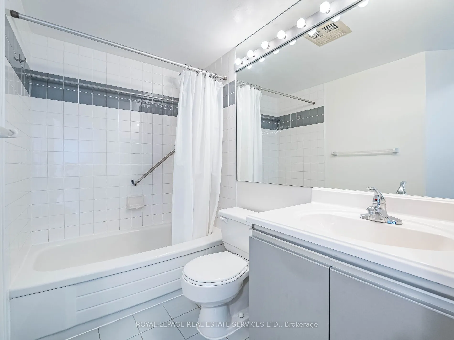 12 Laurelcrest Street, #908
