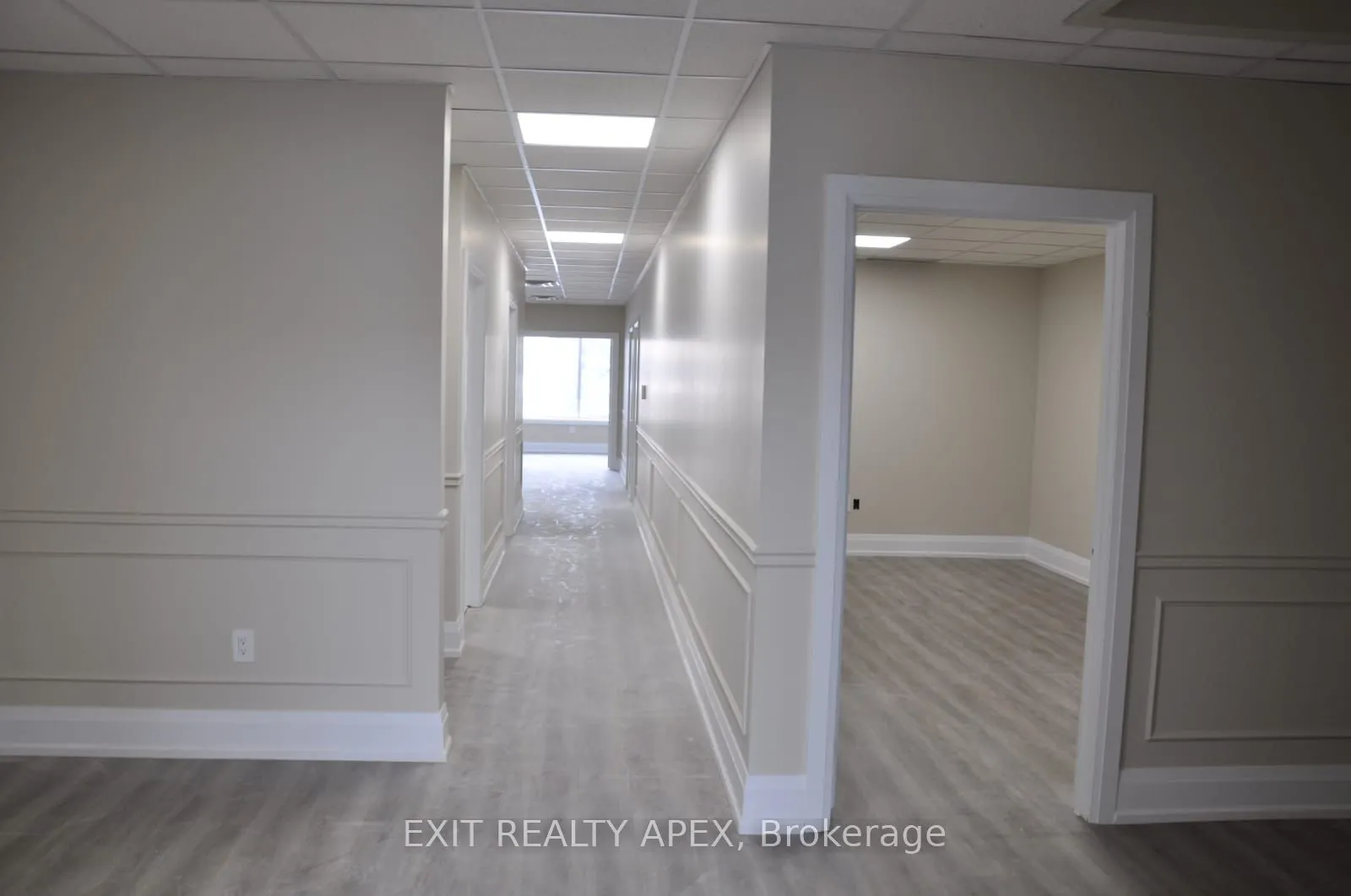 1185 Queensway E, #9A