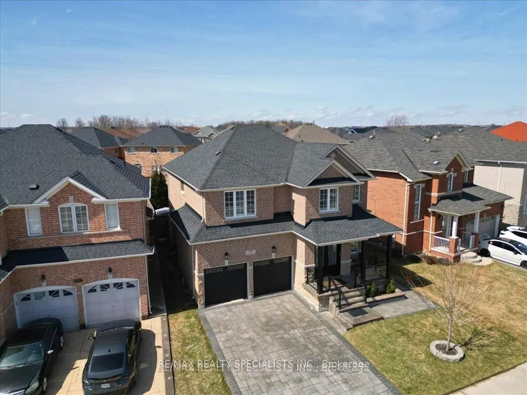 104 Earlsbridge Boulevard