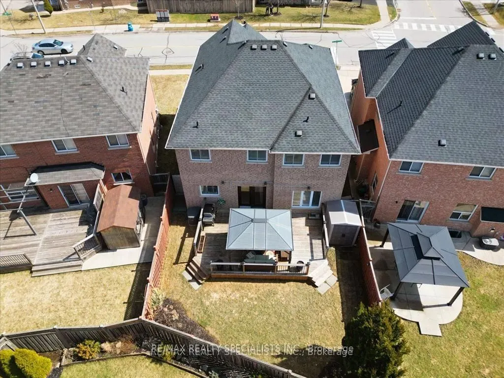 104 Earlsbridge Boulevard