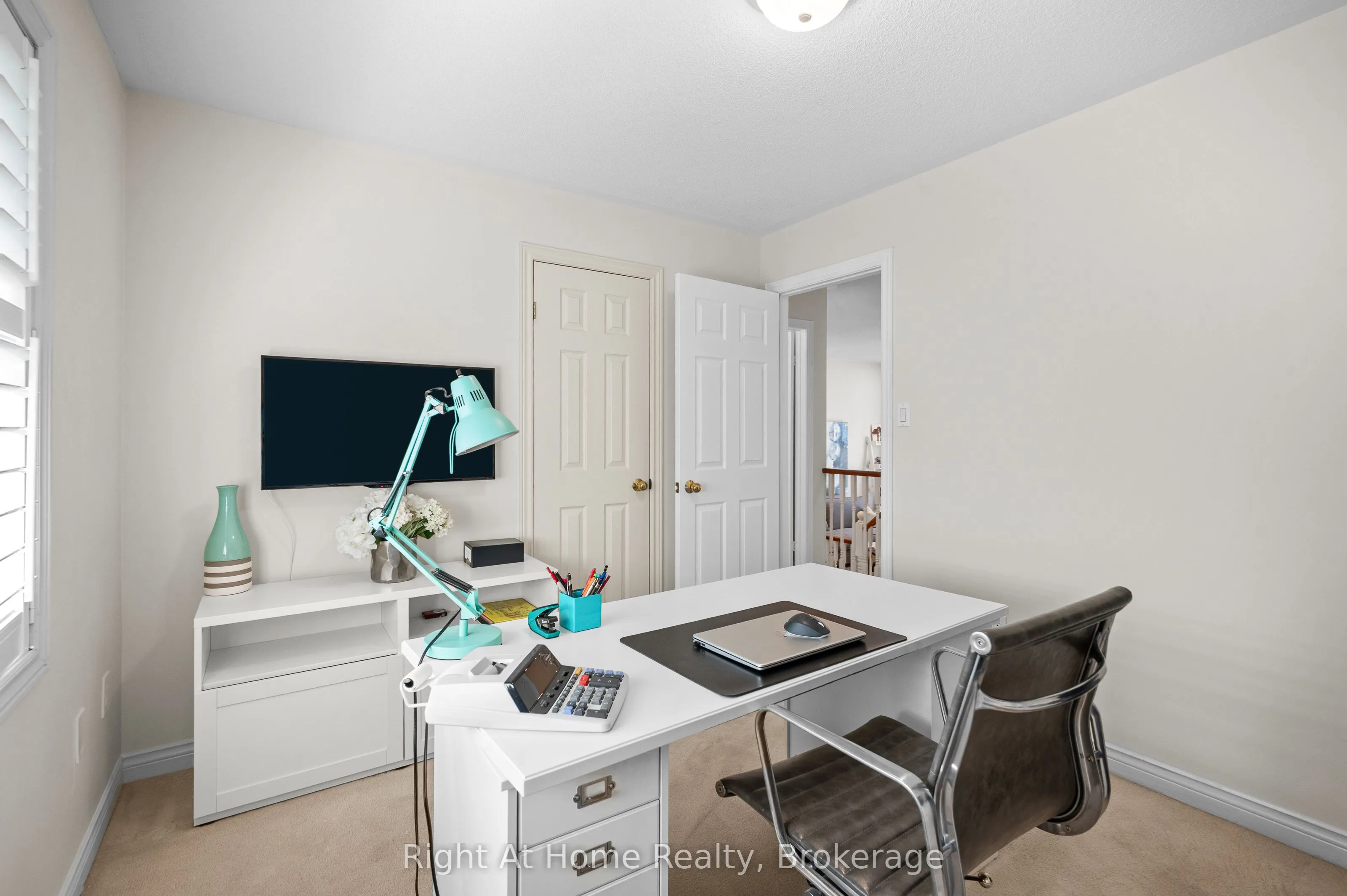 2032 Grovetree Lane