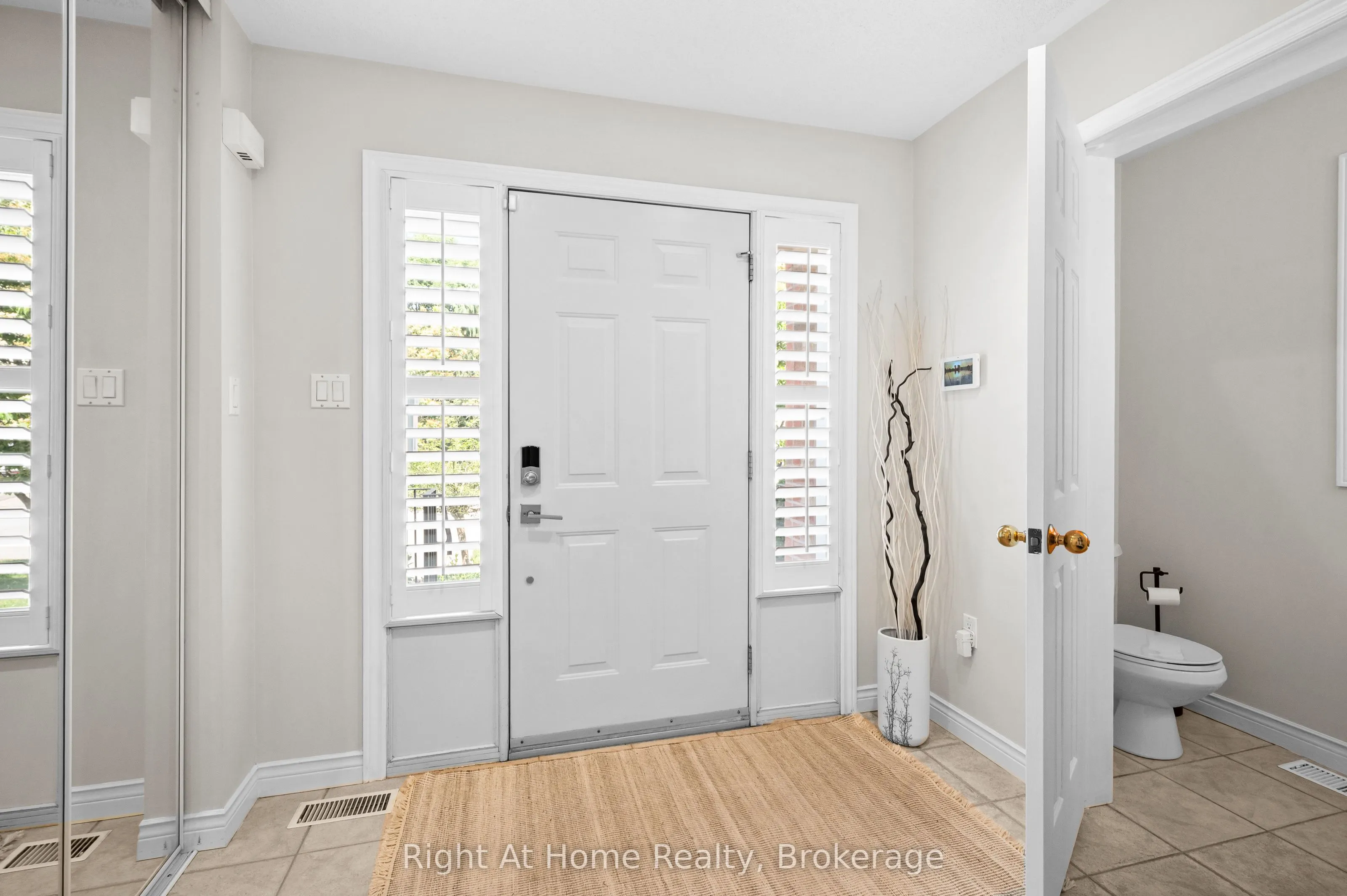 2032 Grovetree Lane