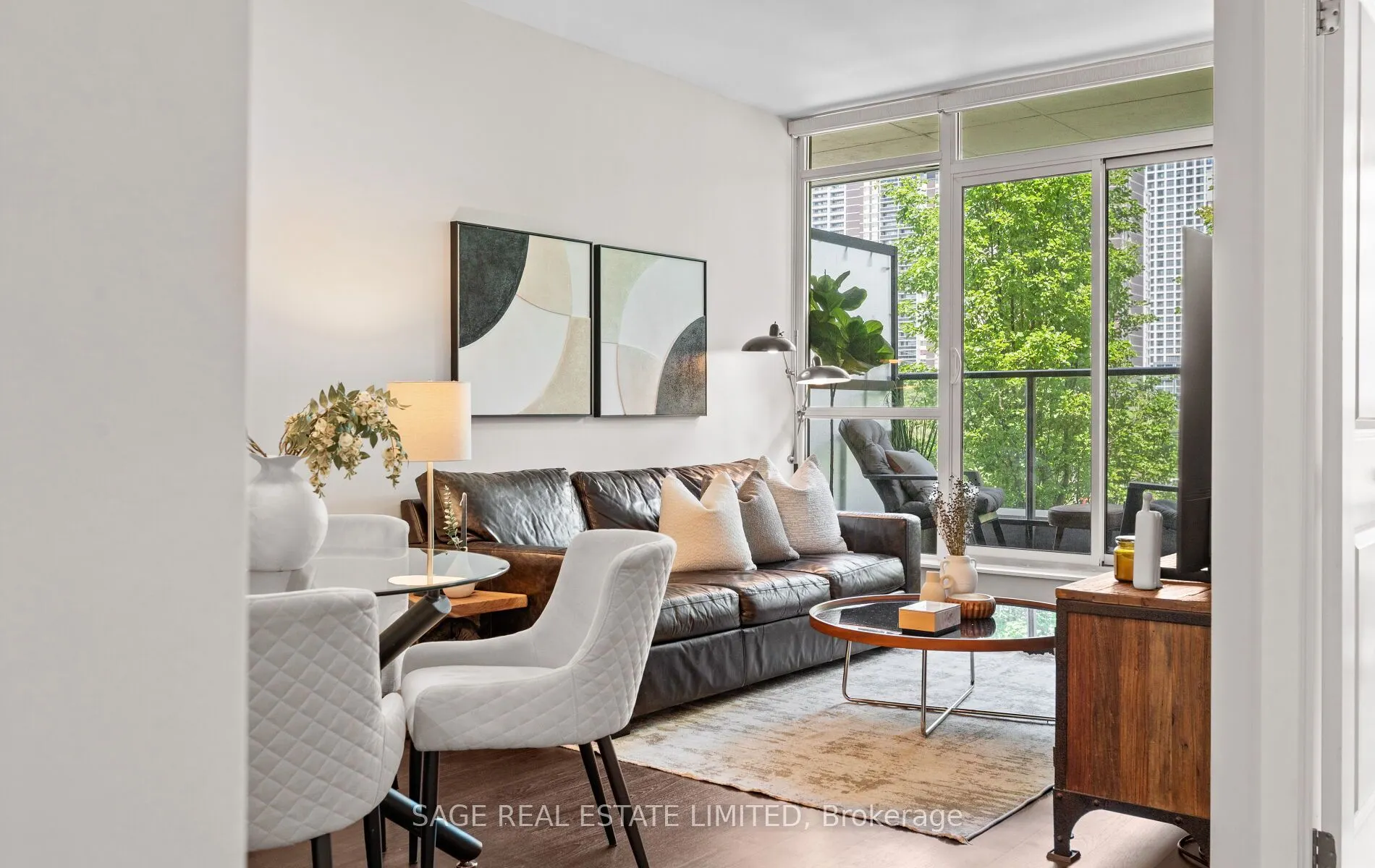 8 Fieldway Road, #512