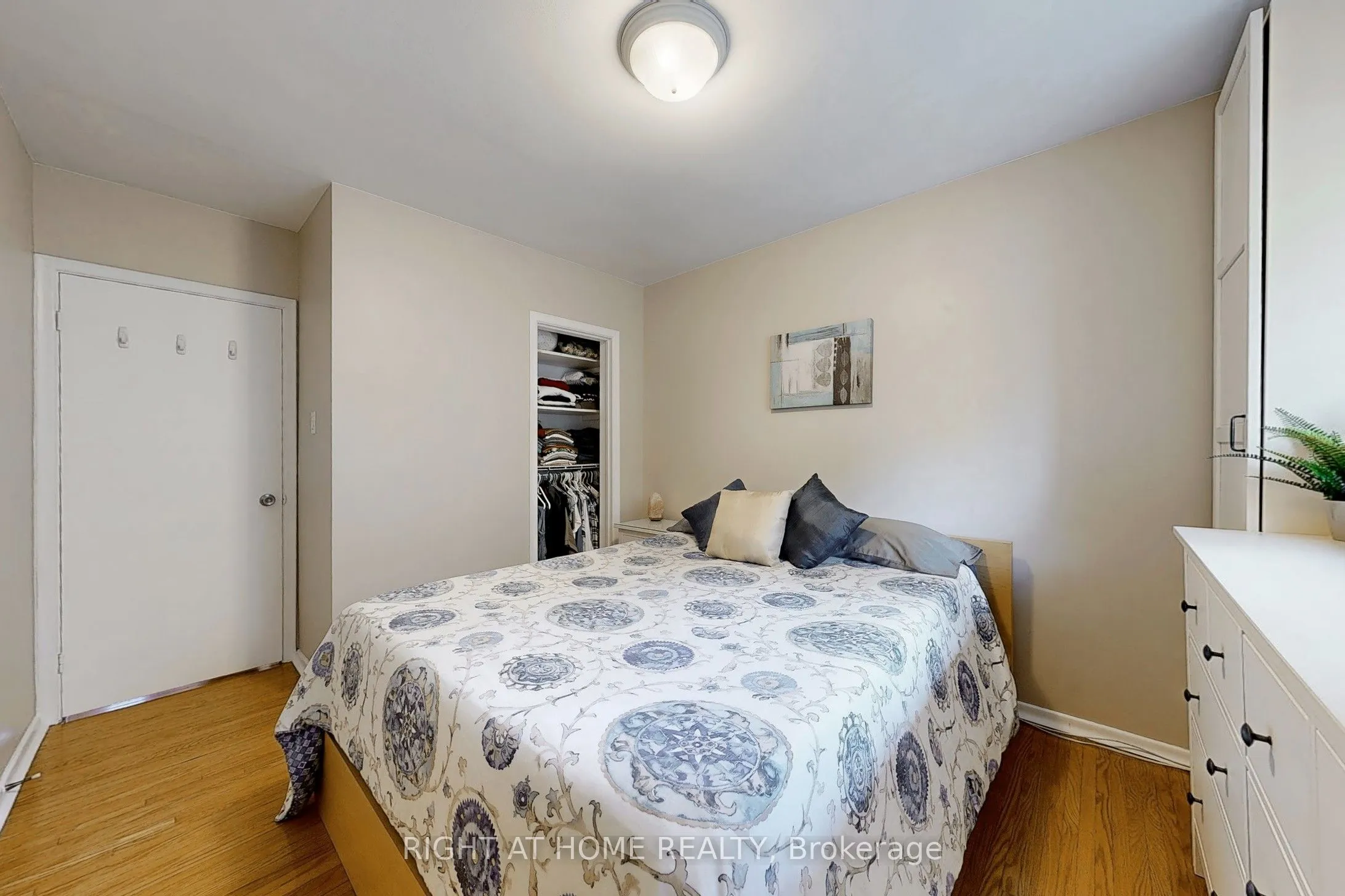 907 Fourth Street