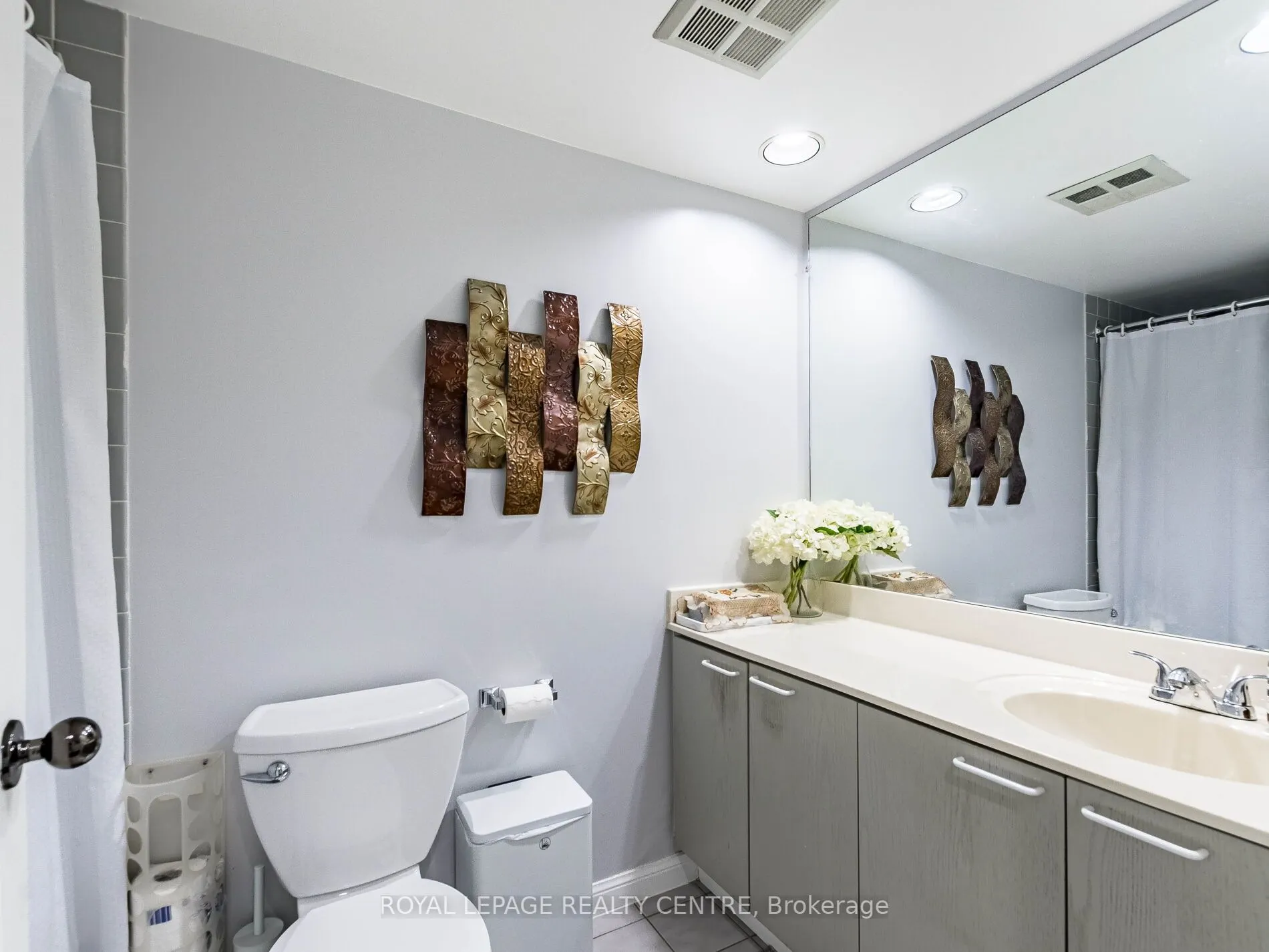 50 Eglinton Avenue W, #601