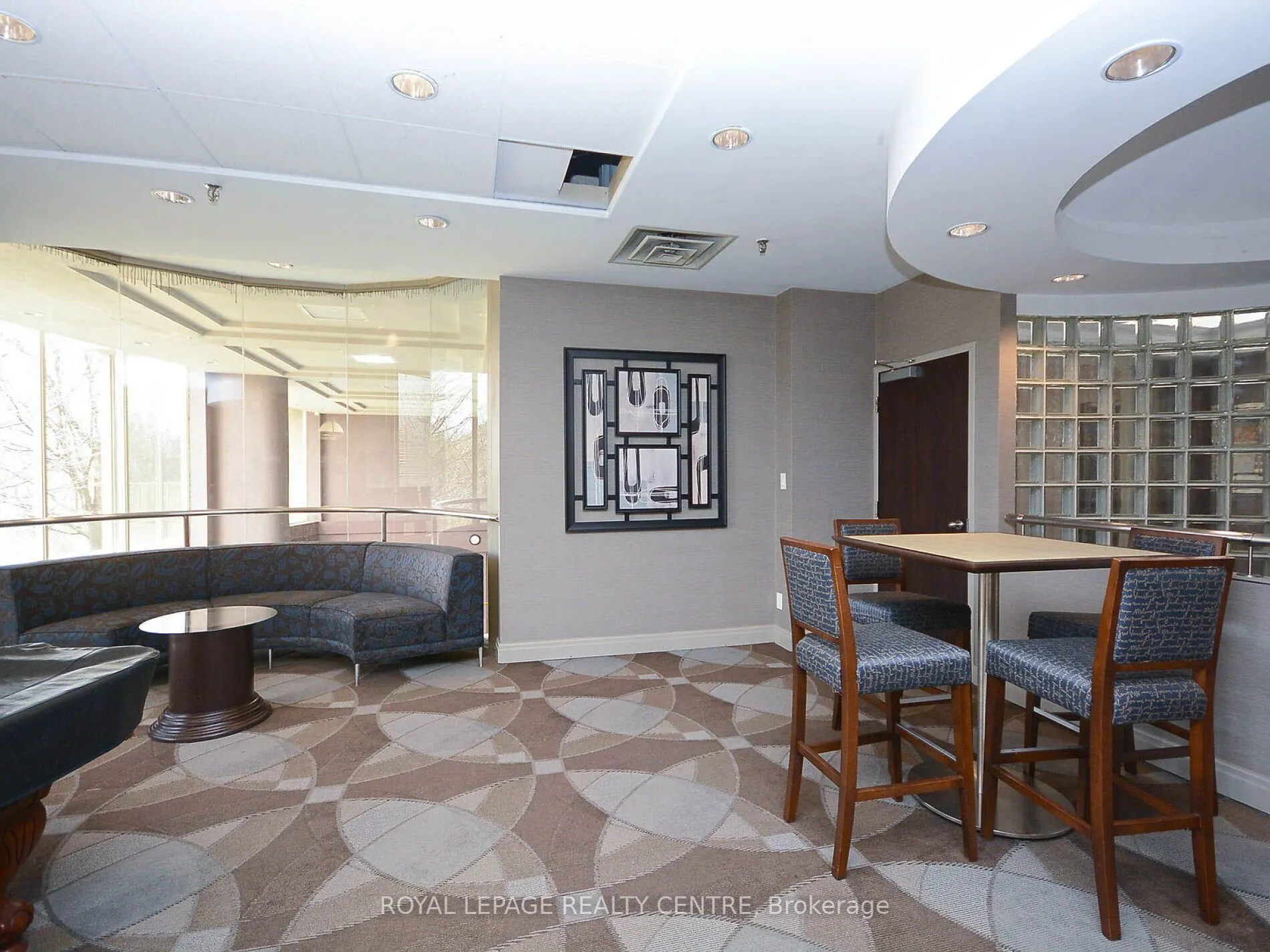 50 Eglinton Avenue W, #601