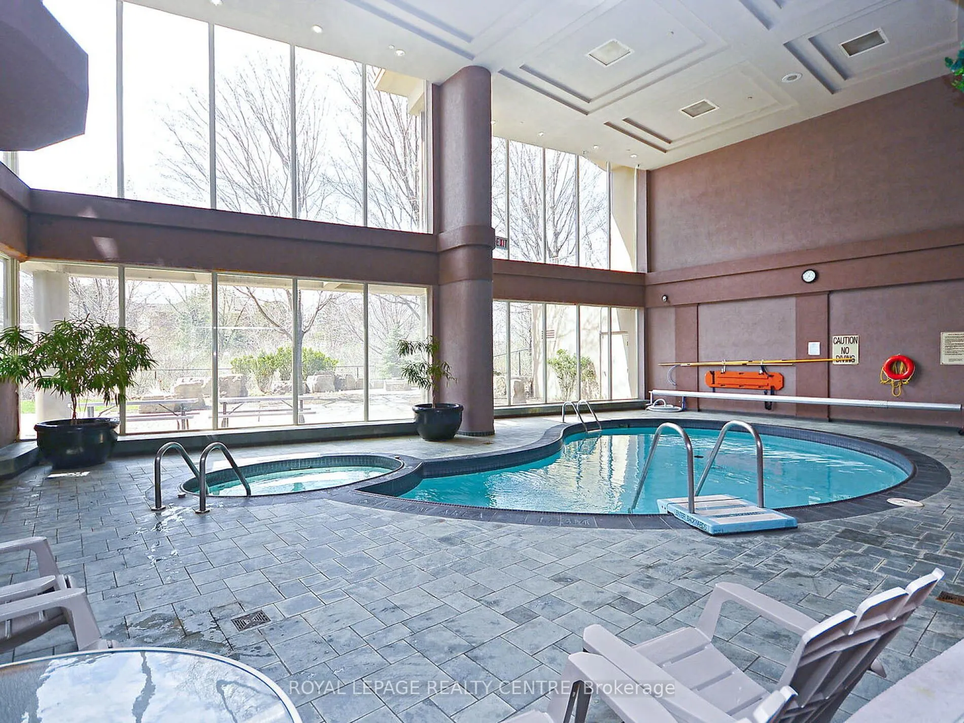 50 Eglinton Avenue W, #601