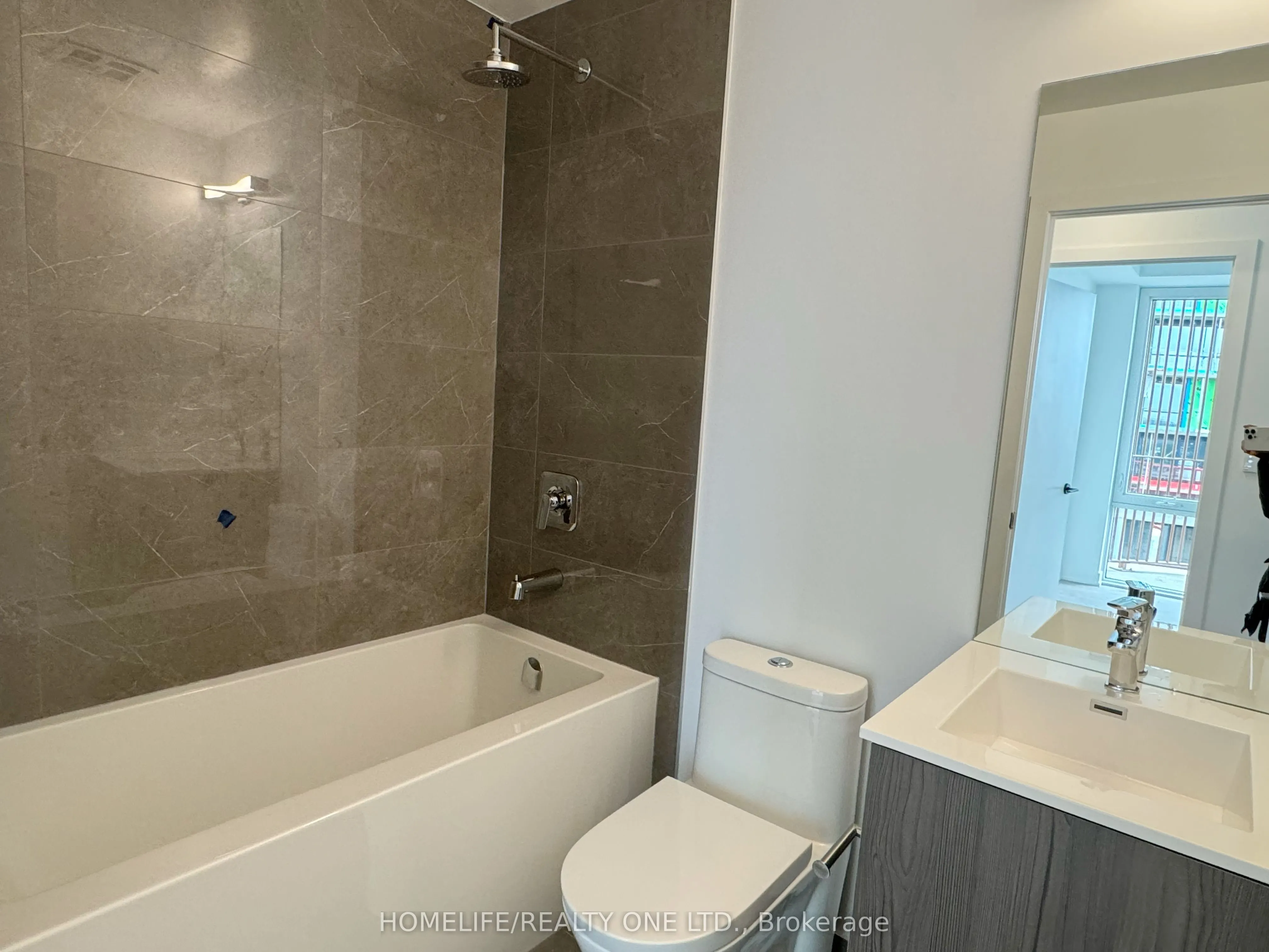 220 Missinnihe Way, #421