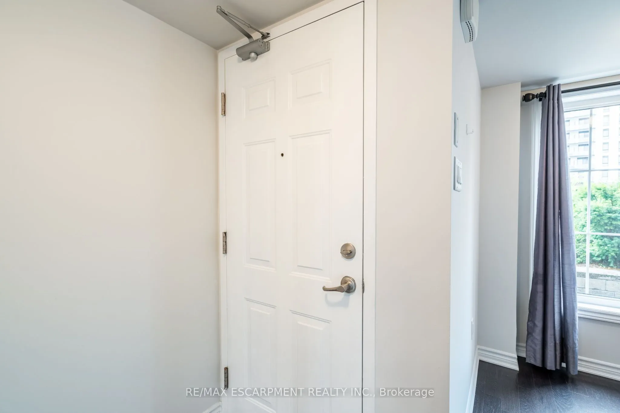 2441 Greenwich Drive, #59
