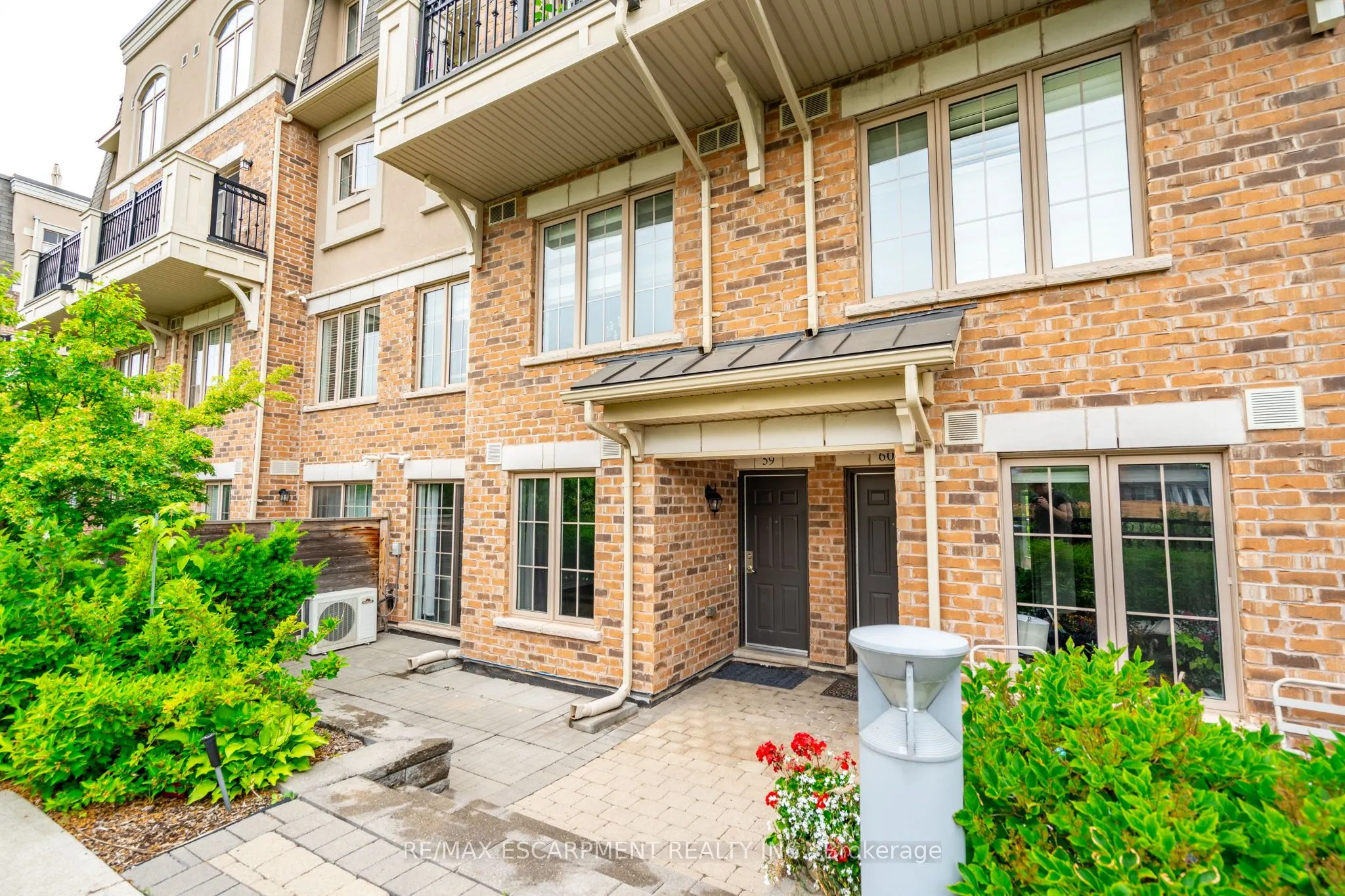 2441 Greenwich Drive, #59
