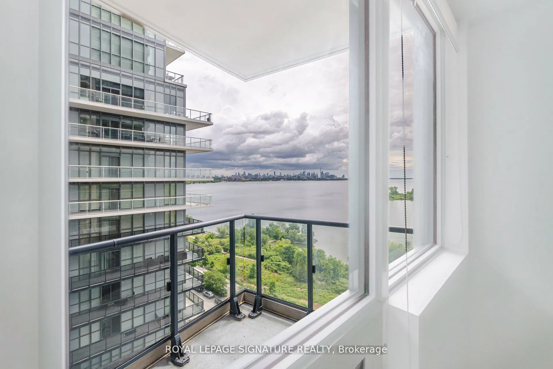 59 Annie Craig Drive #1202