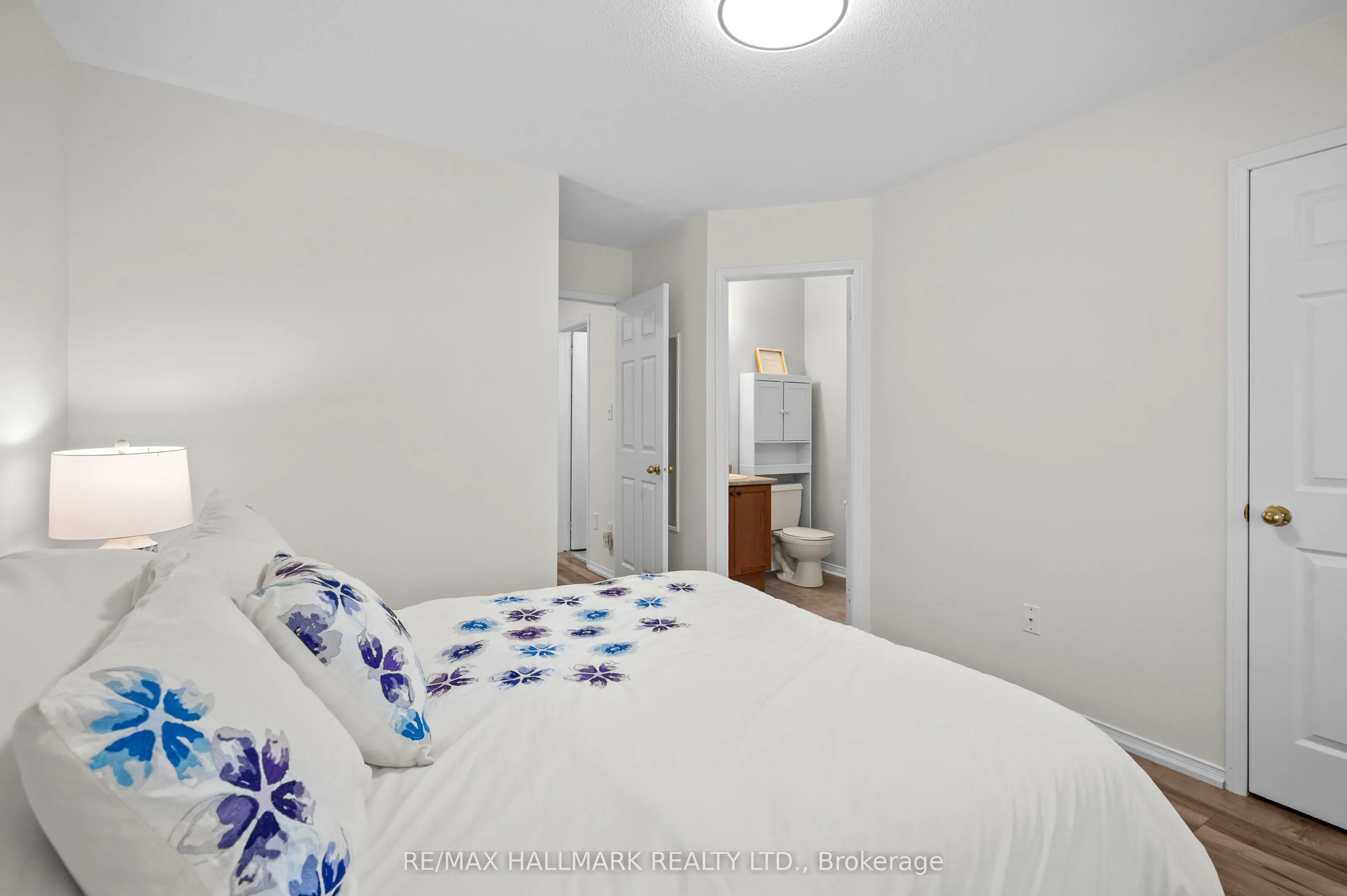 3301 Redpath Circle