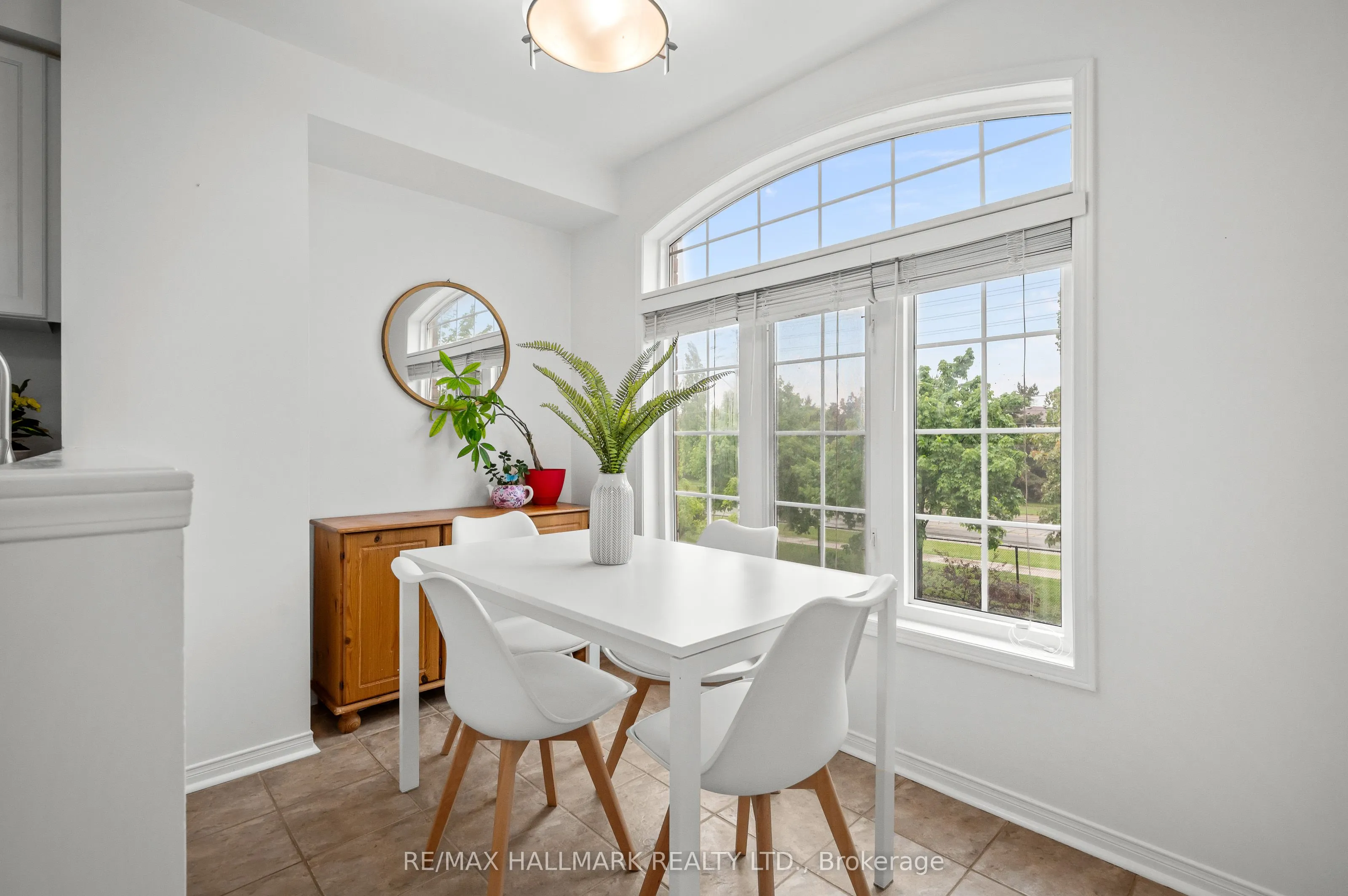 3301 Redpath Circle