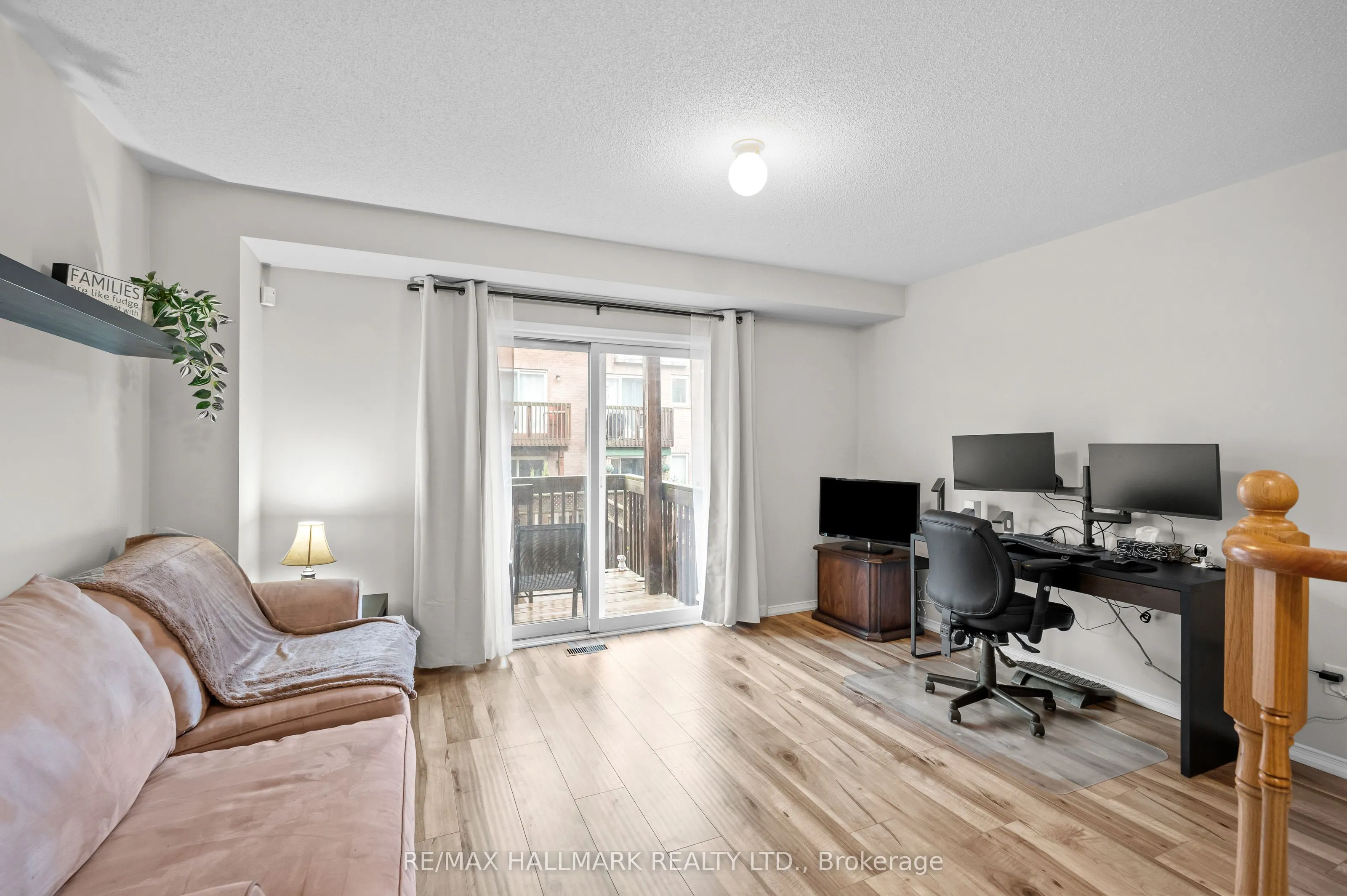3301 Redpath Circle