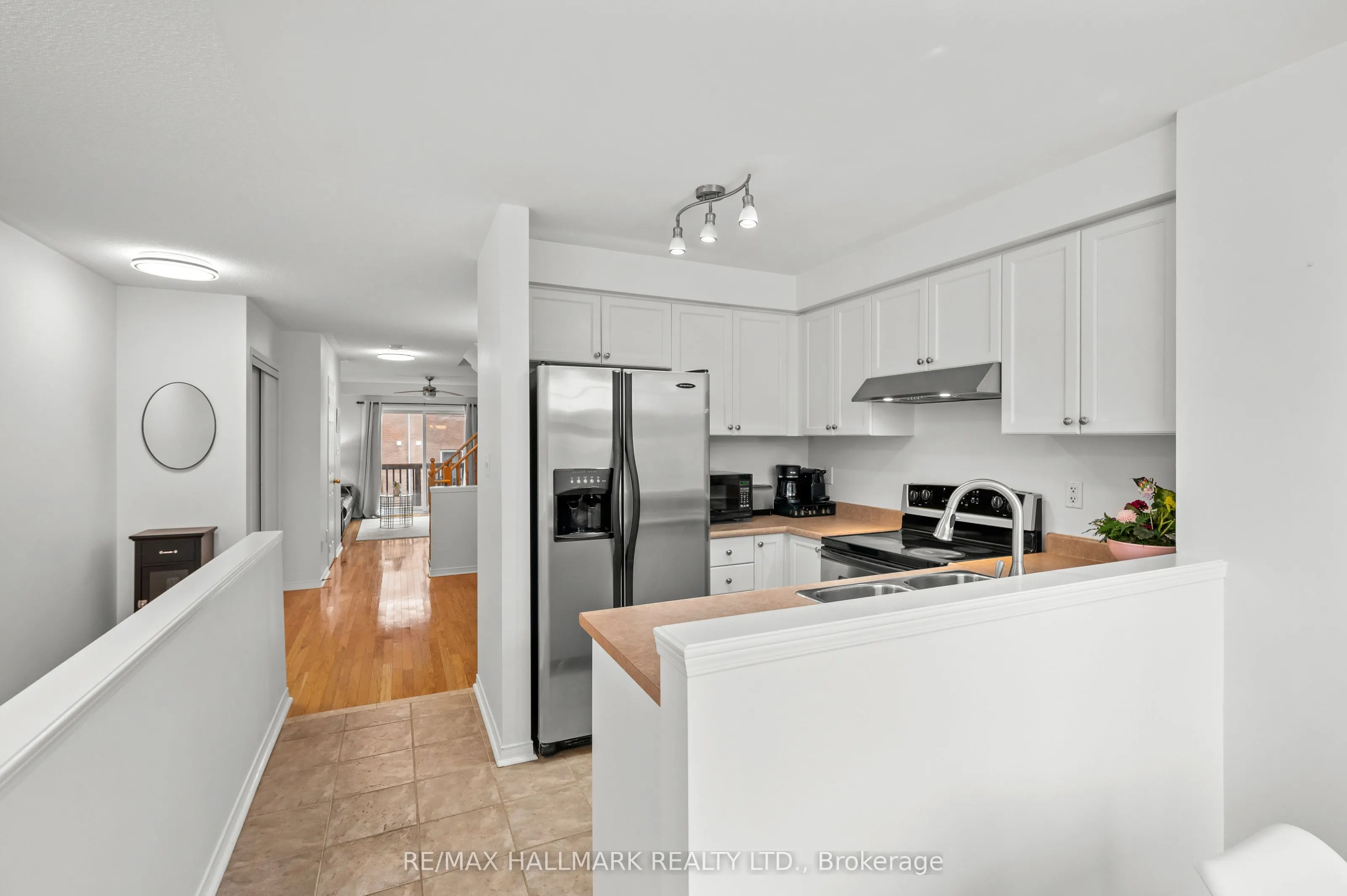3301 Redpath Circle