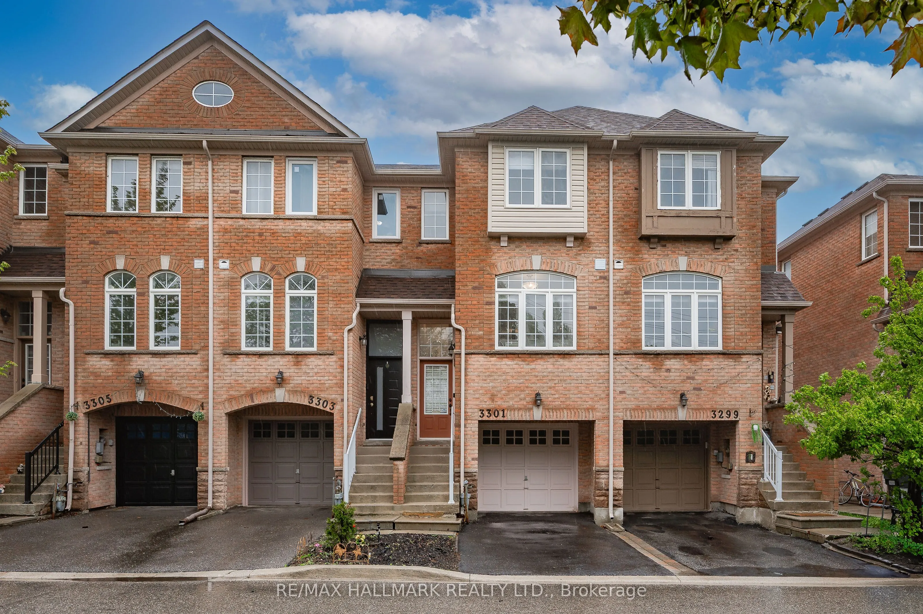 3301 Redpath Circle