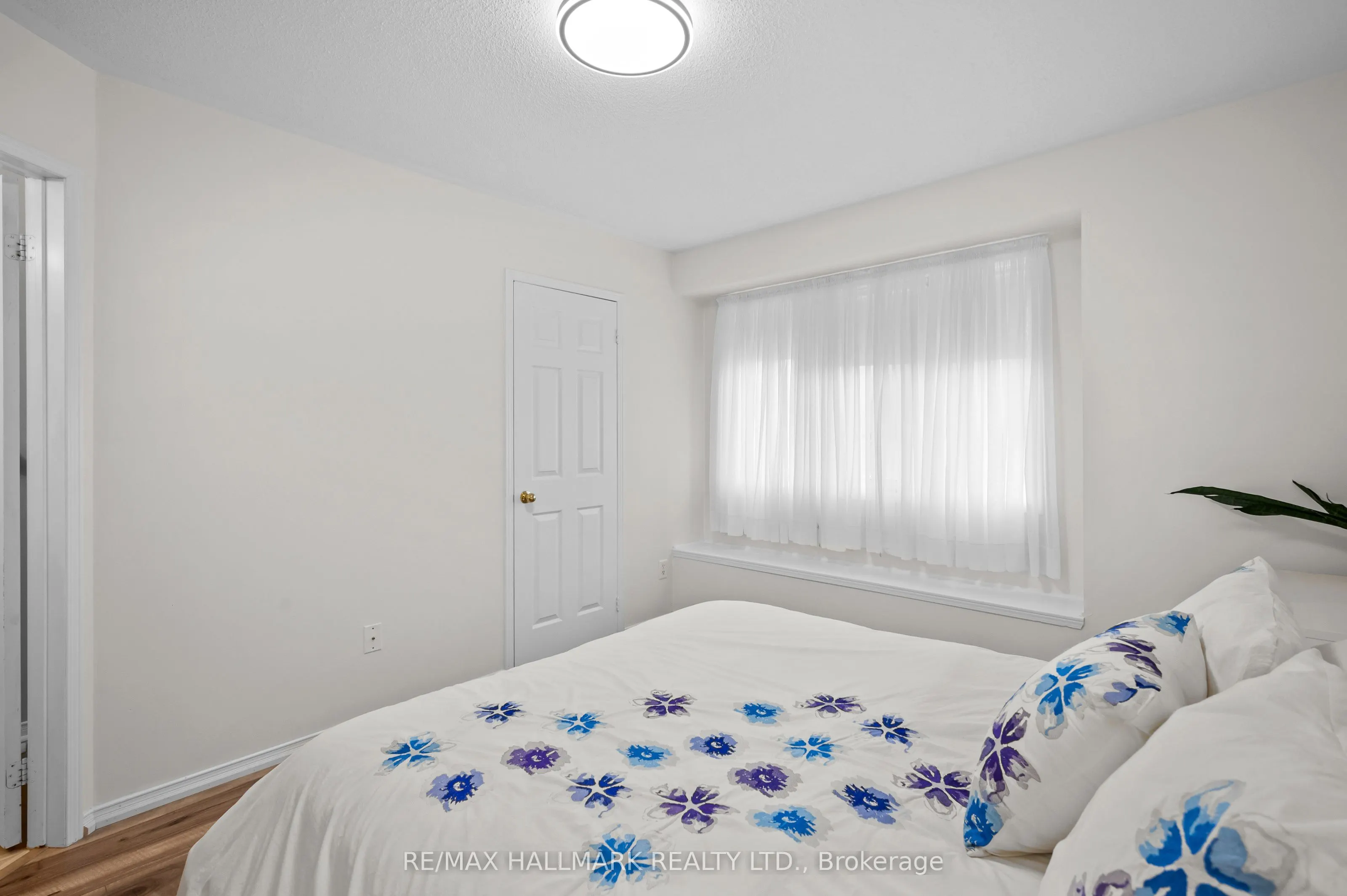 3301 Redpath Circle