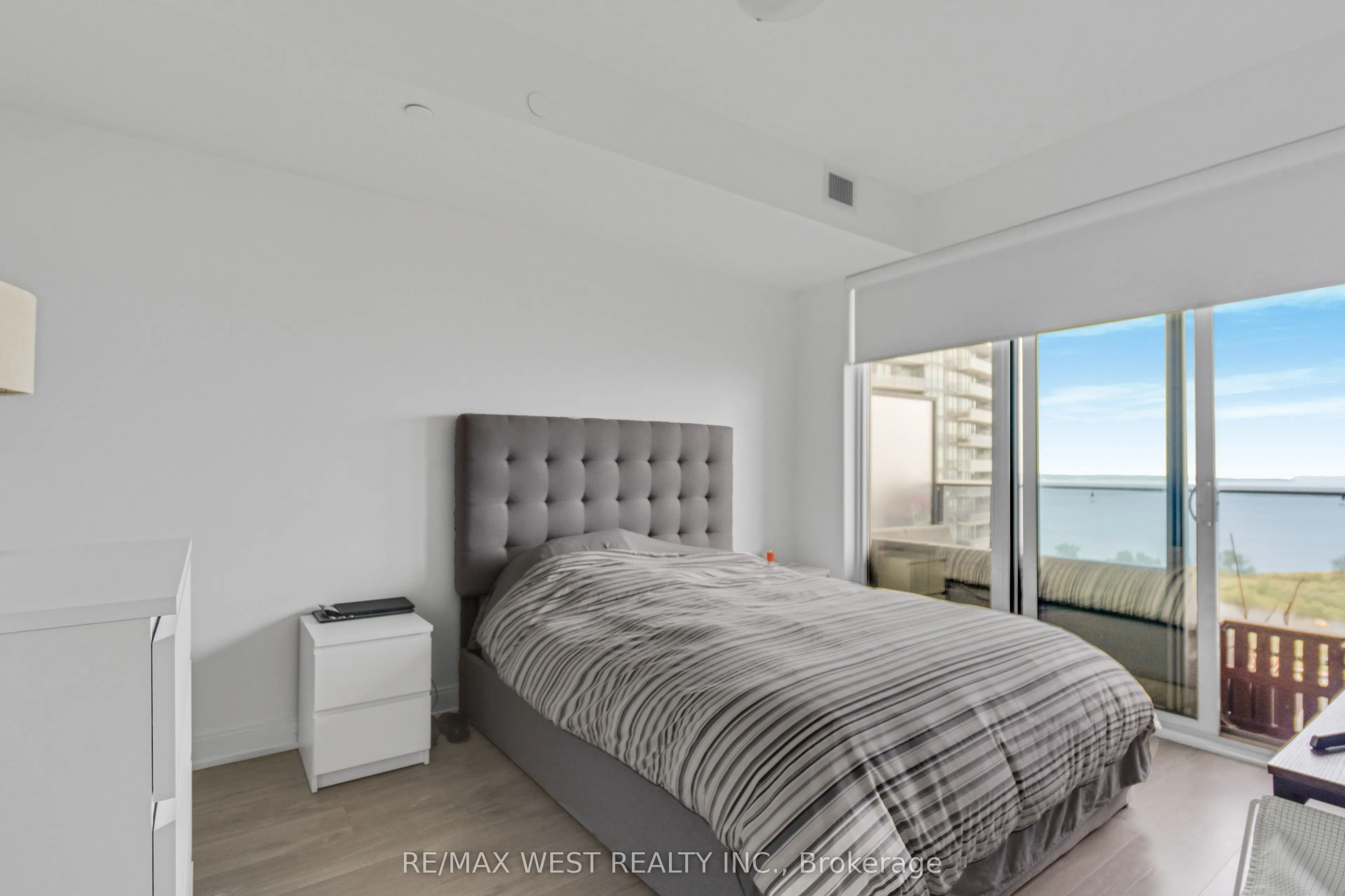 70 Annie Craig Drive, #2705
