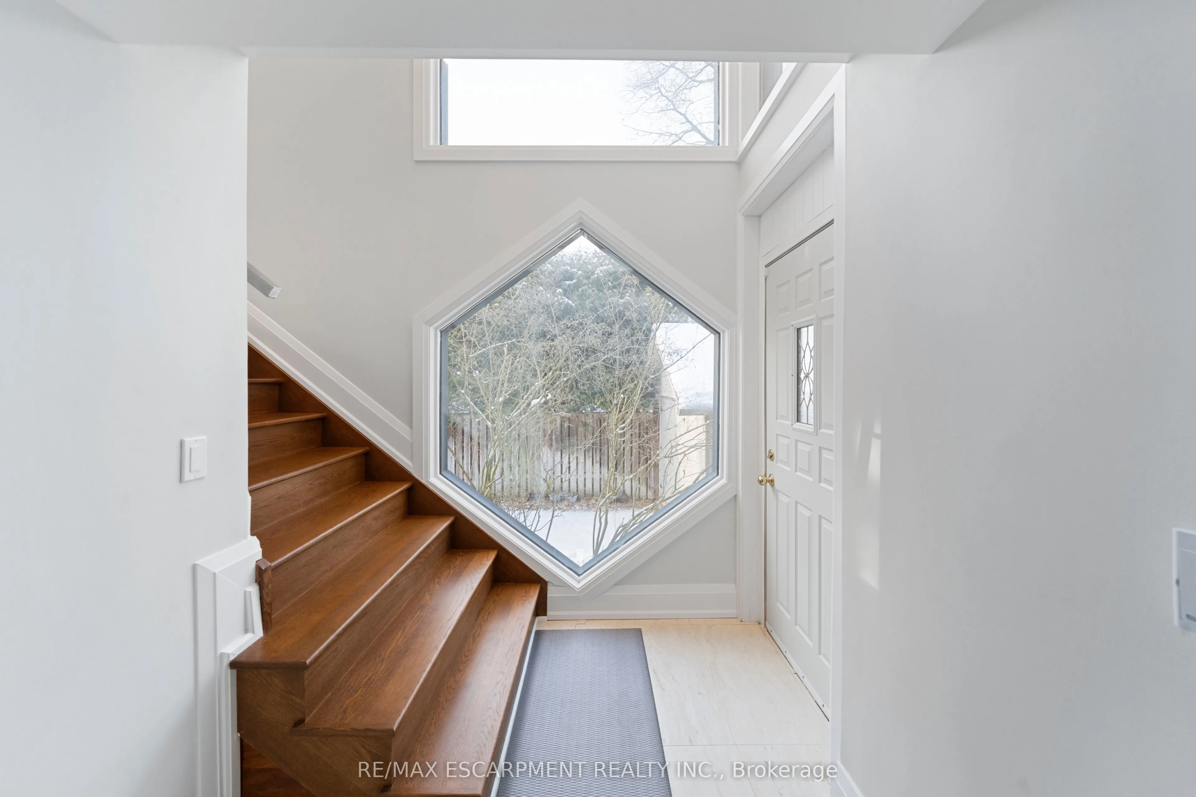 1569 Glenburnie Road