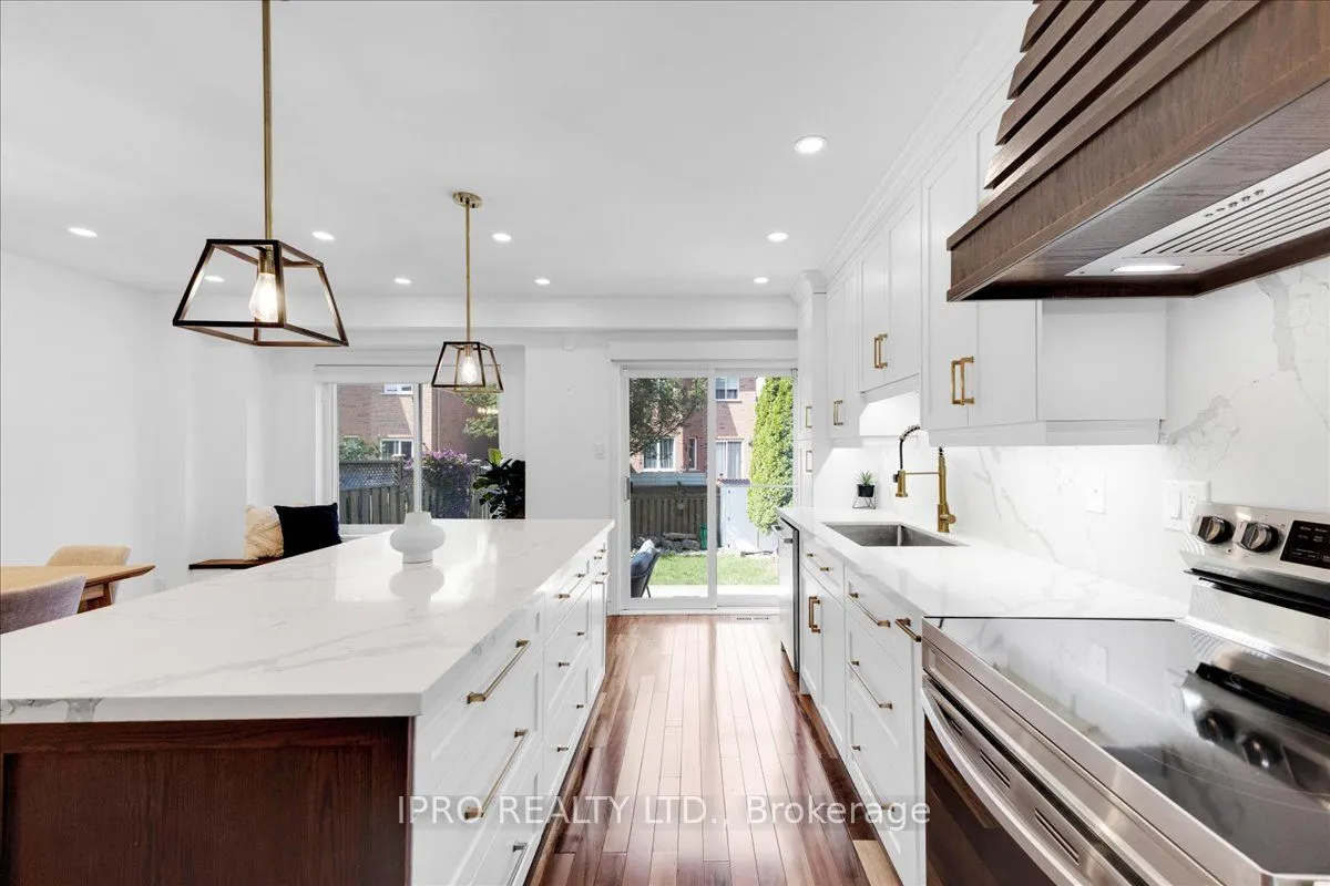 5378 Tree Crest Court