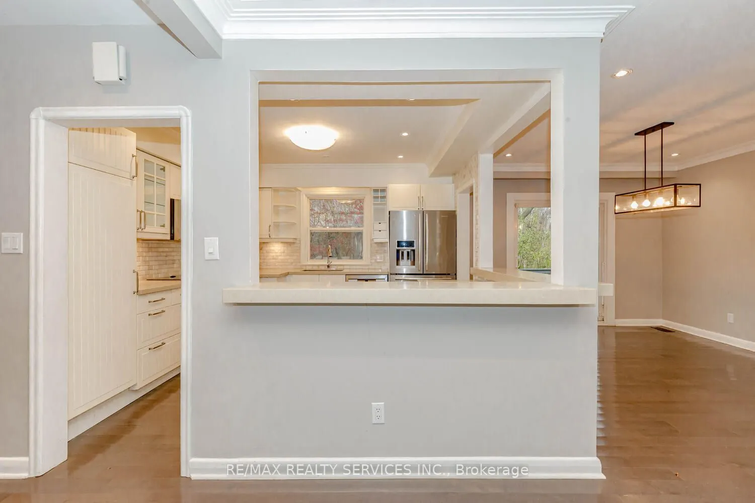 1259 Twin Oaks Dell Drive