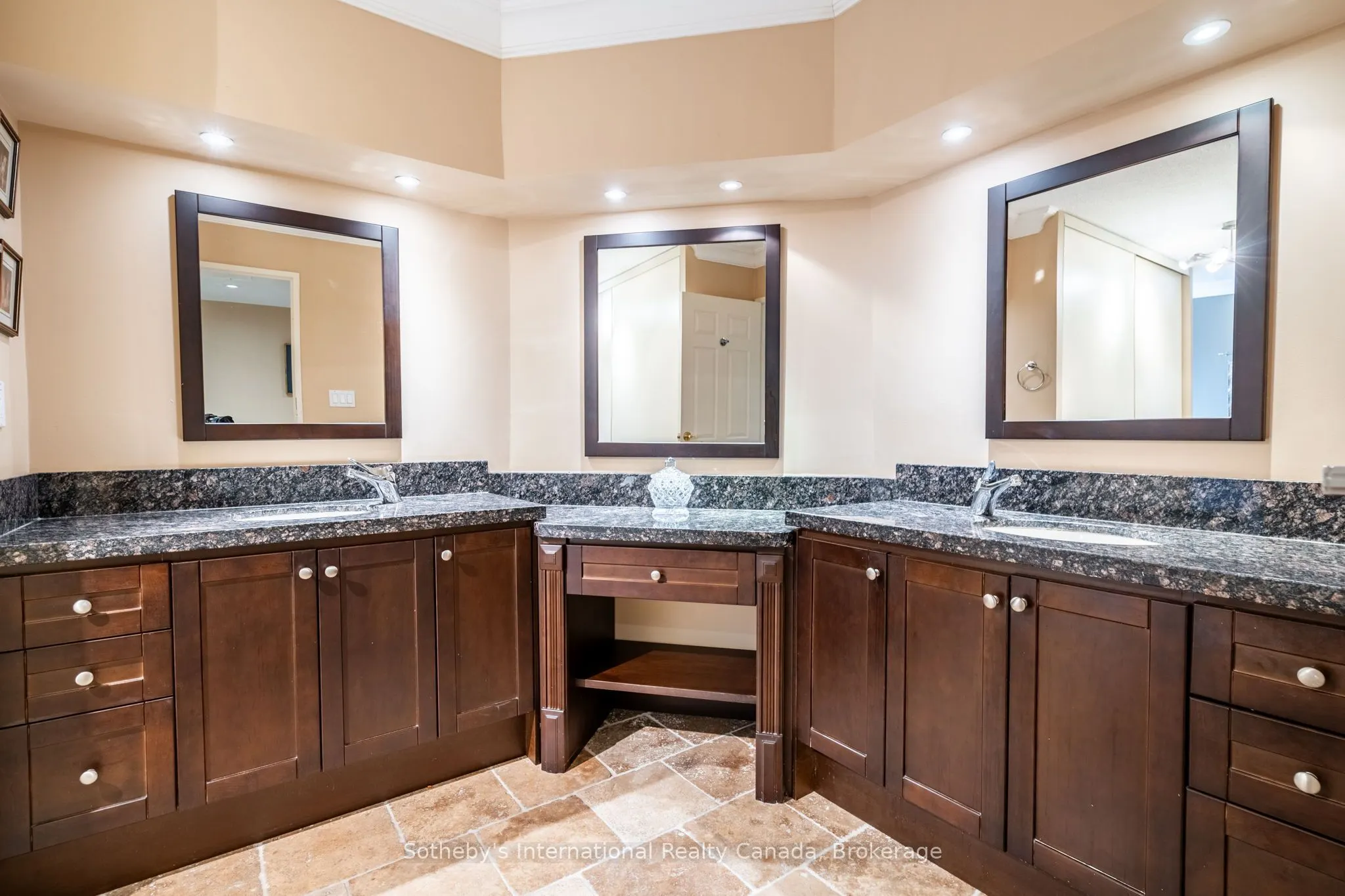 2180 Marine Drive, #1107