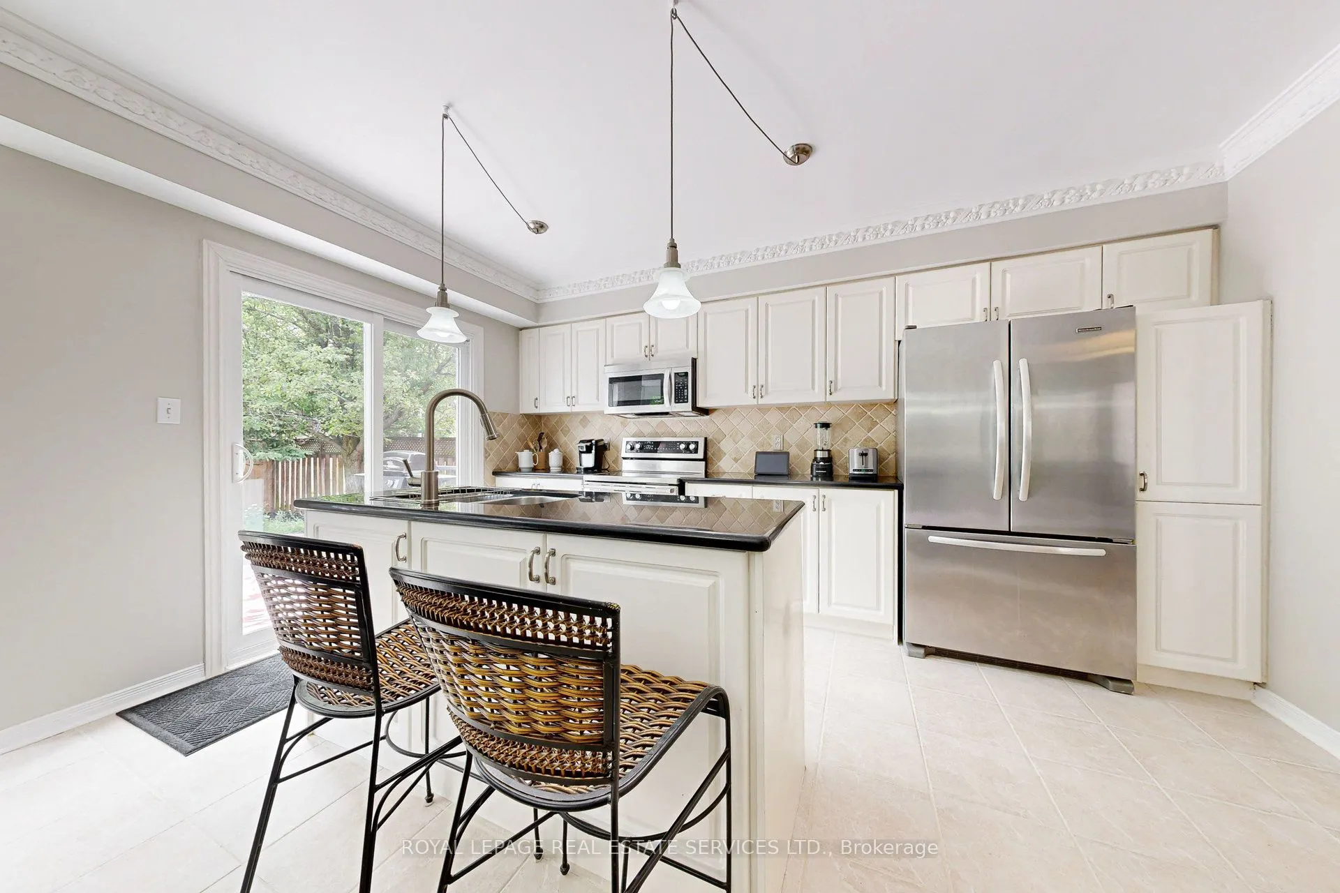 2036 Shady Glen Road