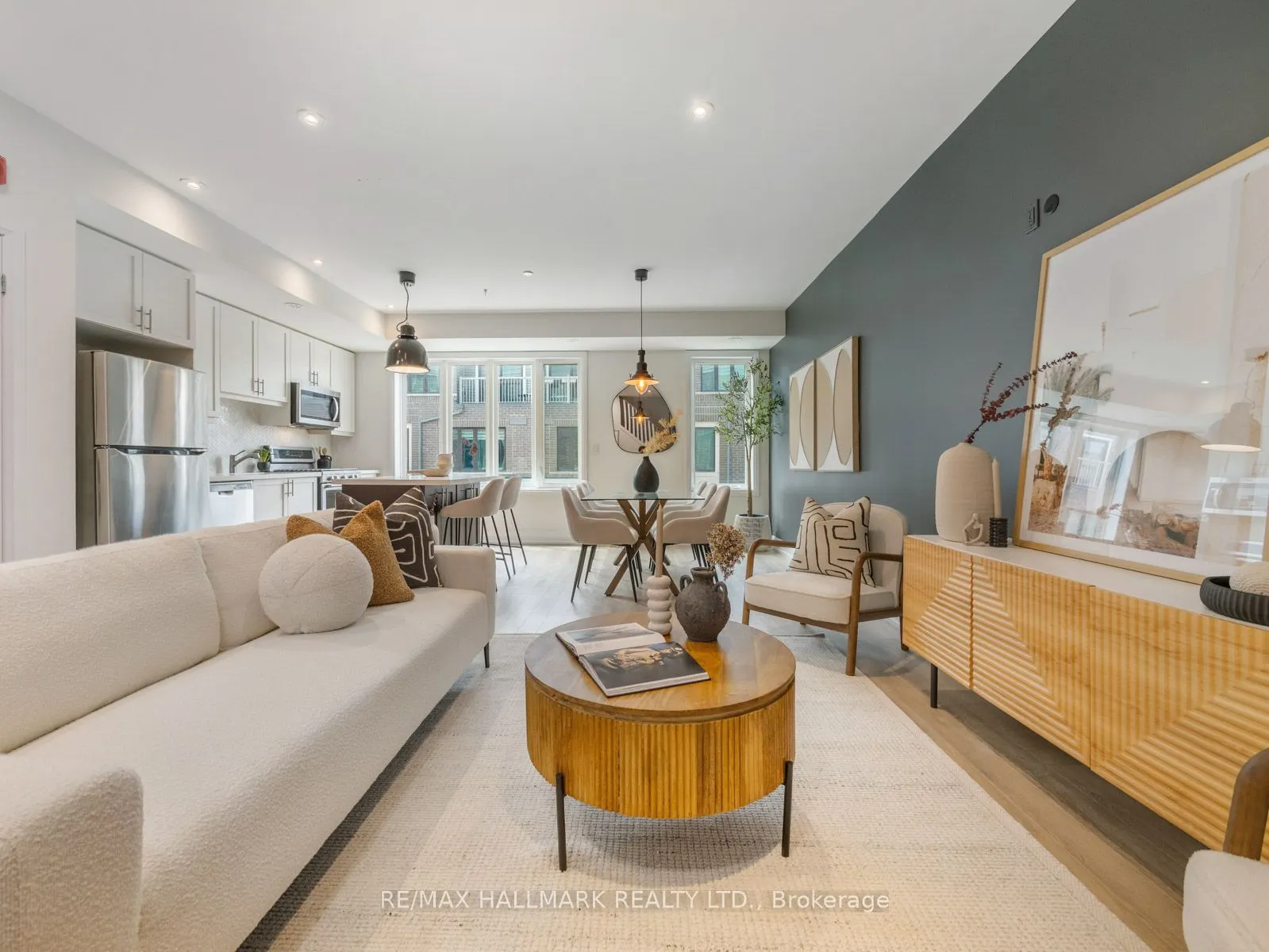 85 Eastwood Park Gardens, #3