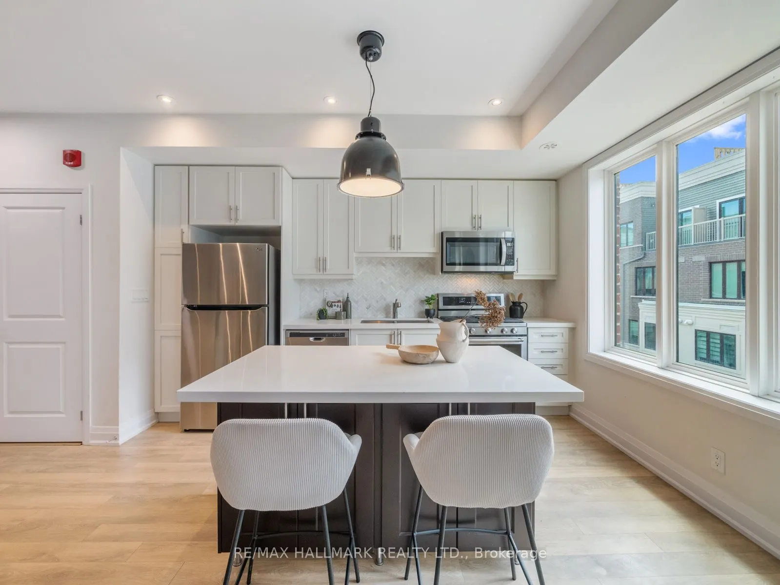 85 Eastwood Park Gardens, #3
