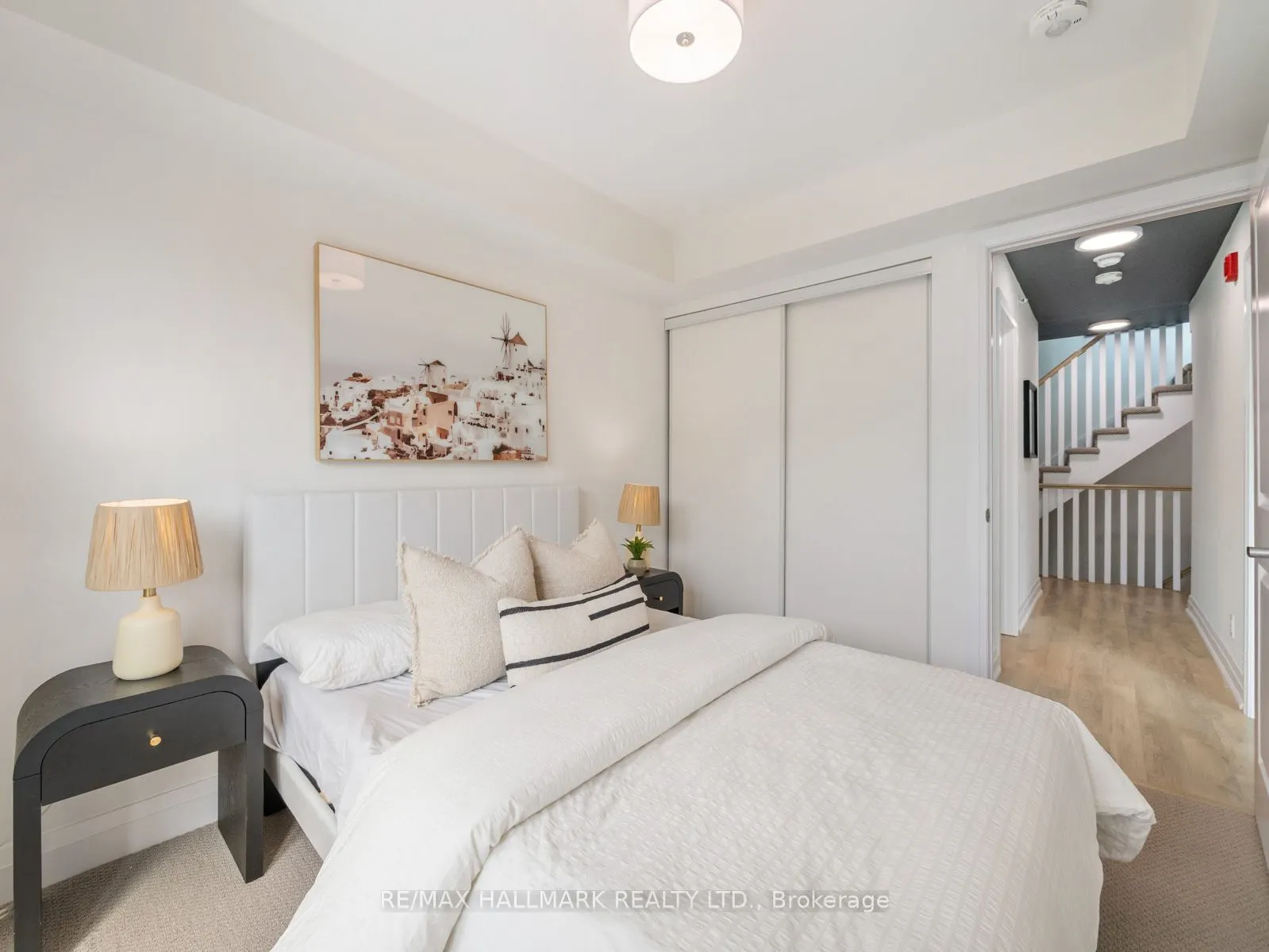 85 Eastwood Park Gardens, #3