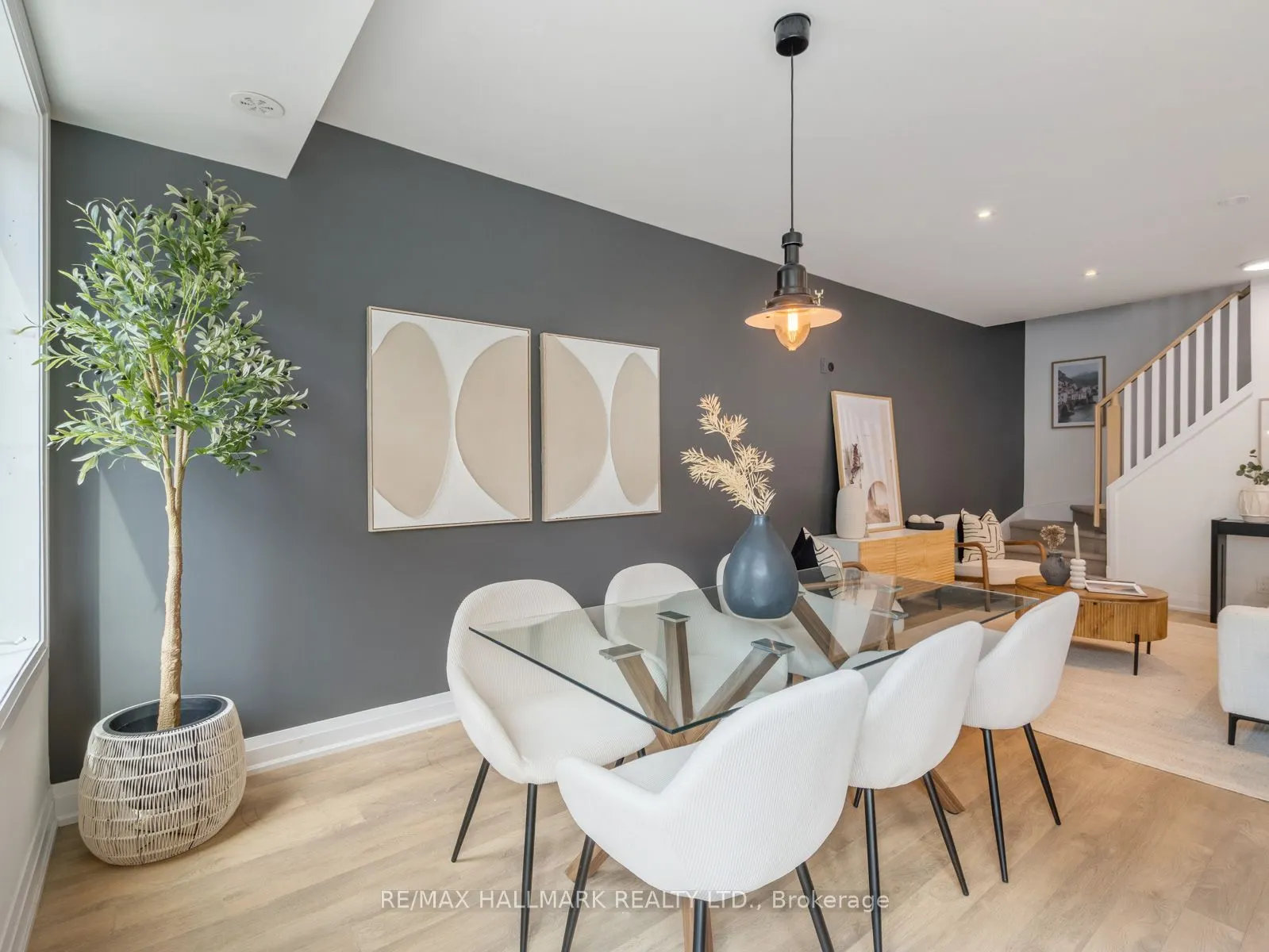 85 Eastwood Park Gardens, #3