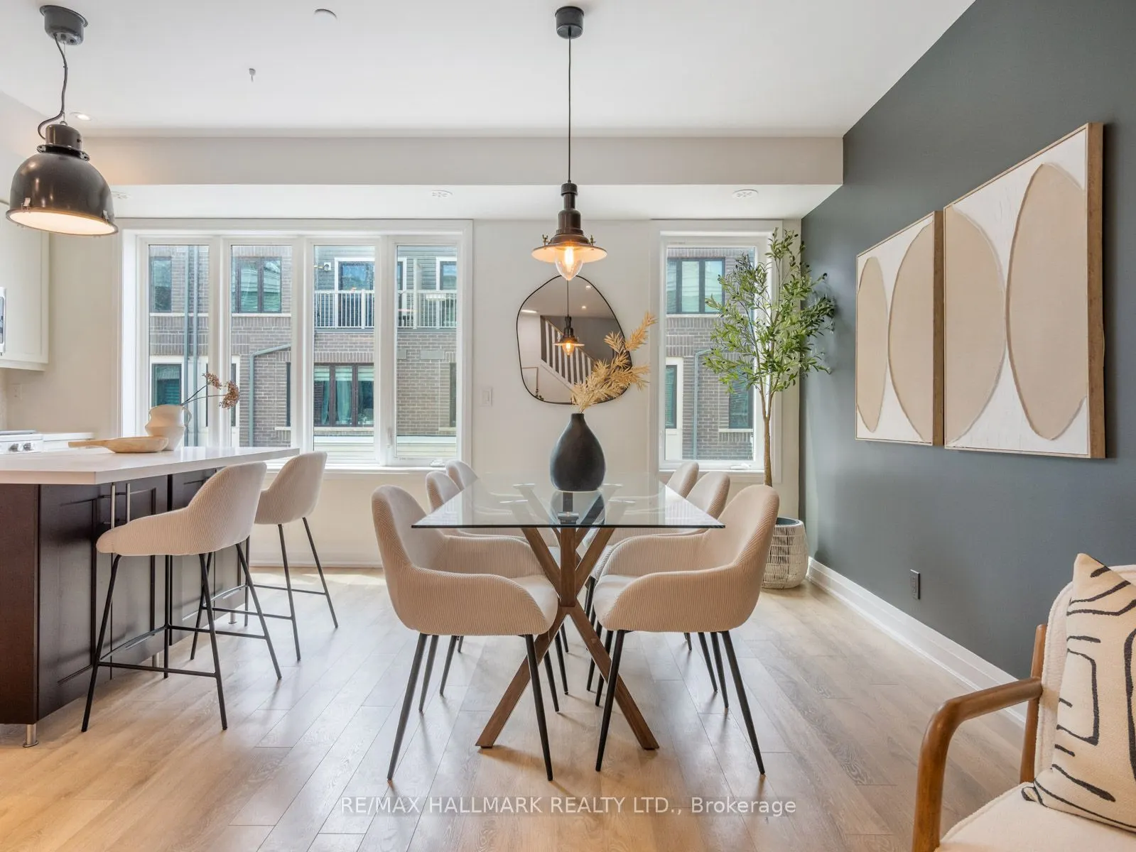 85 Eastwood Park Gardens, #3