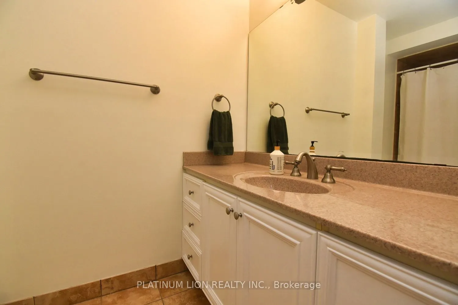 2682 Sherhill Drive