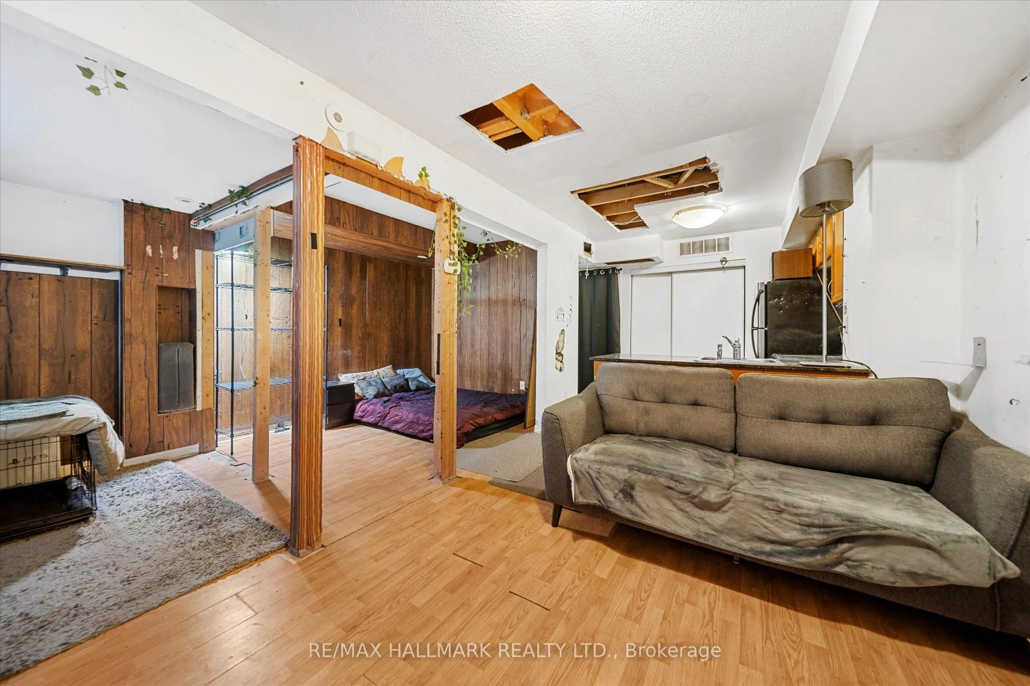 10 Laidlaw Street, #734
