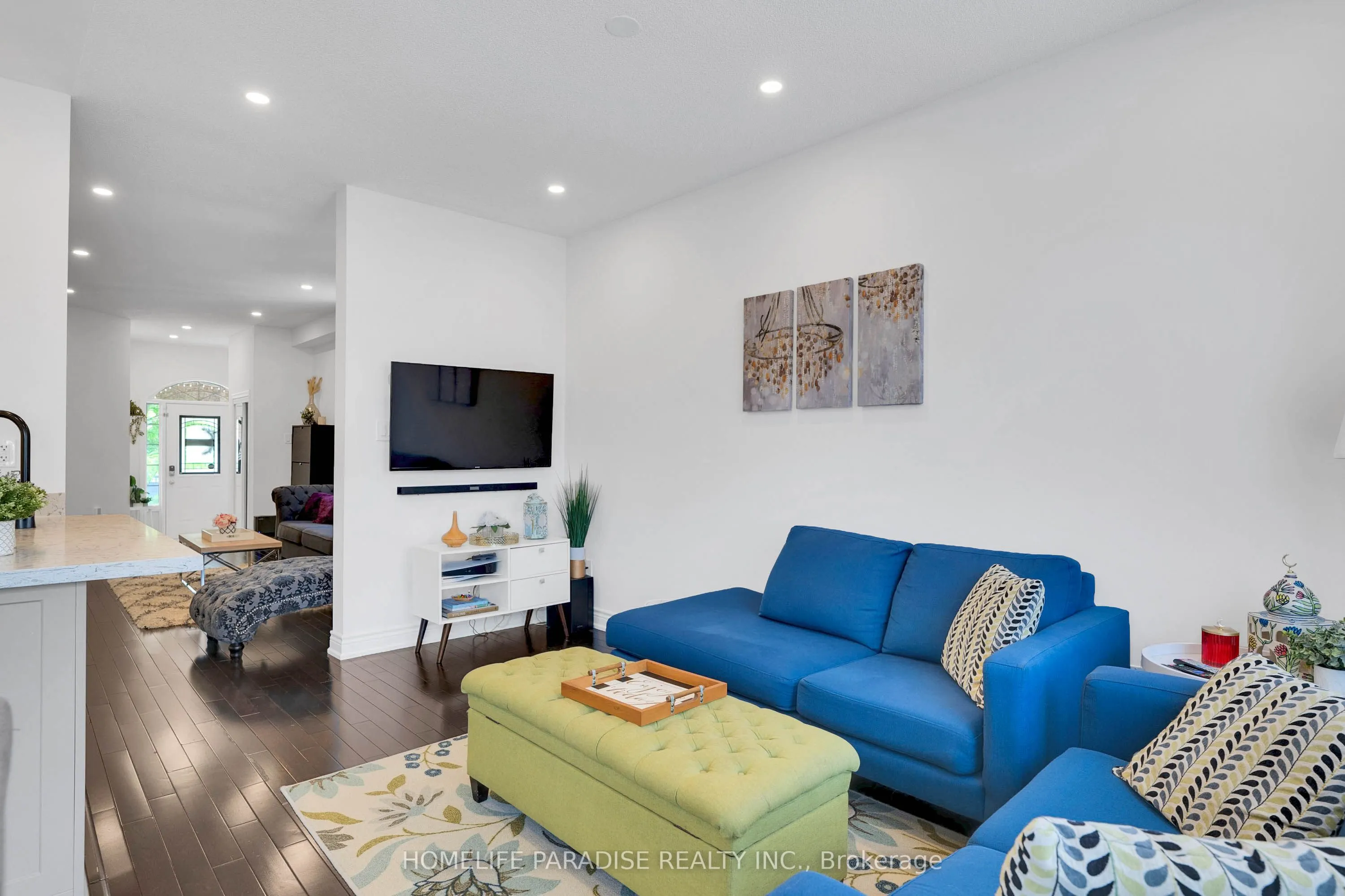33 Silent Pond Crescent