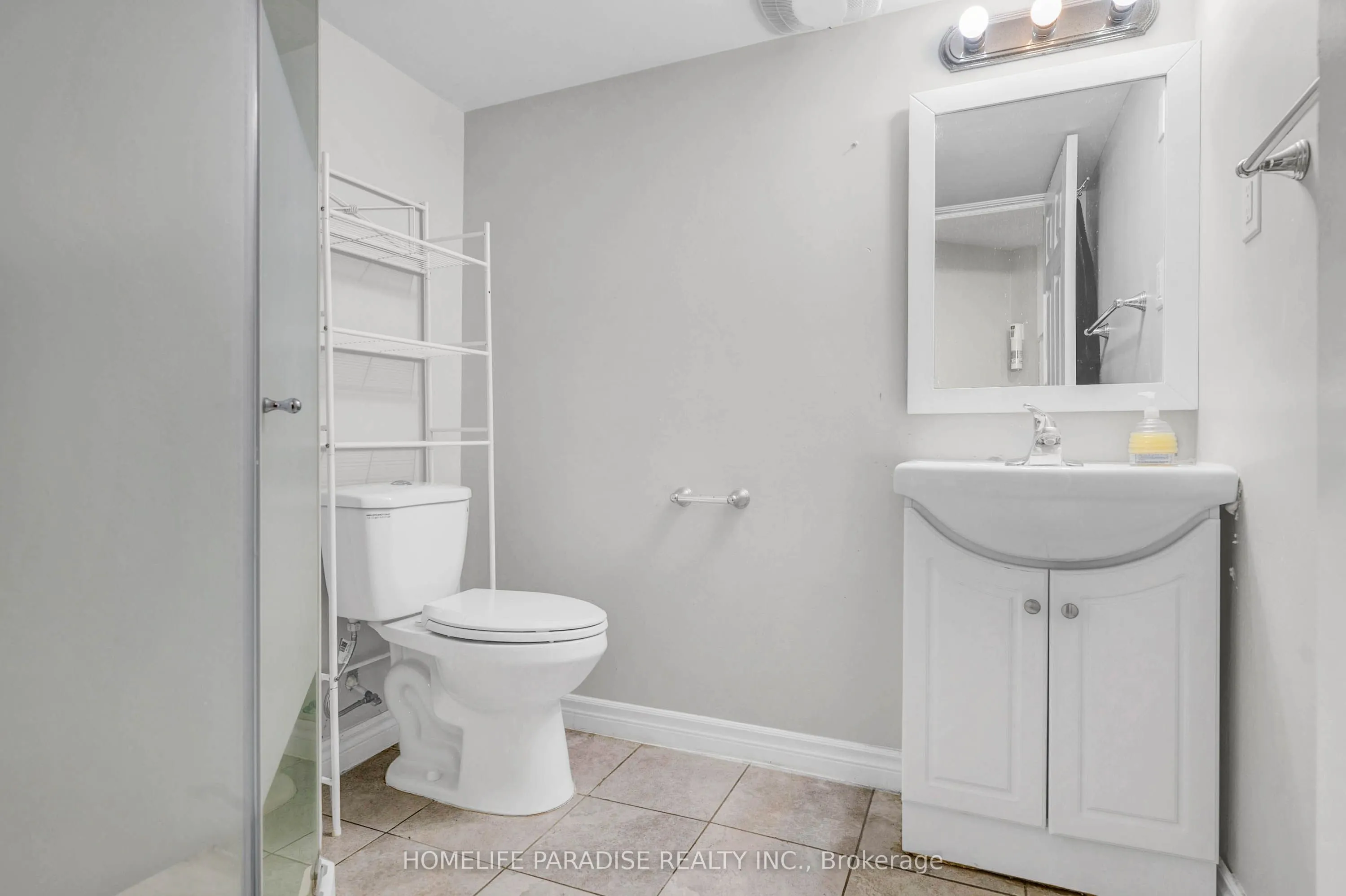 33 Silent Pond Crescent