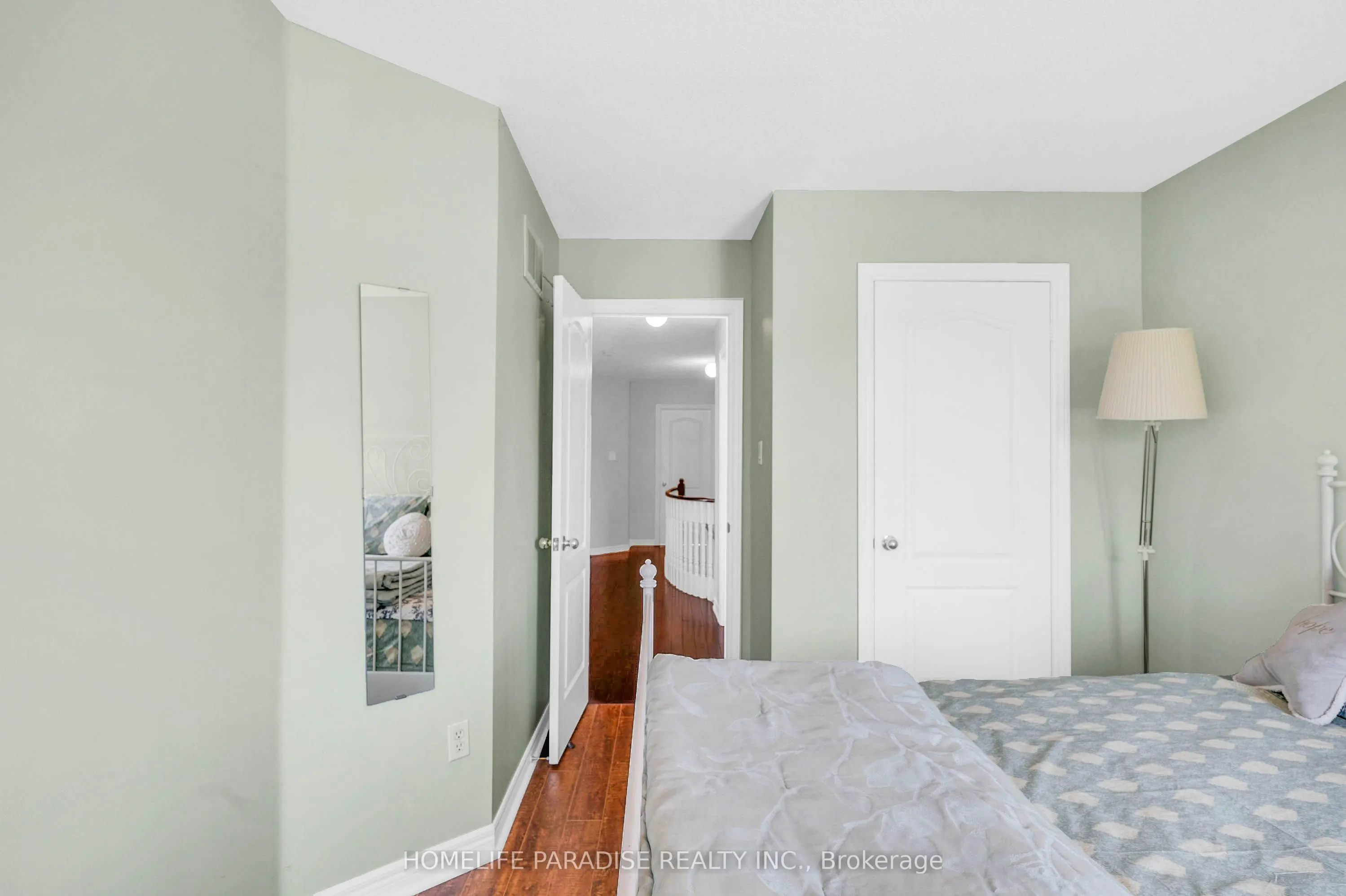 33 Silent Pond Crescent