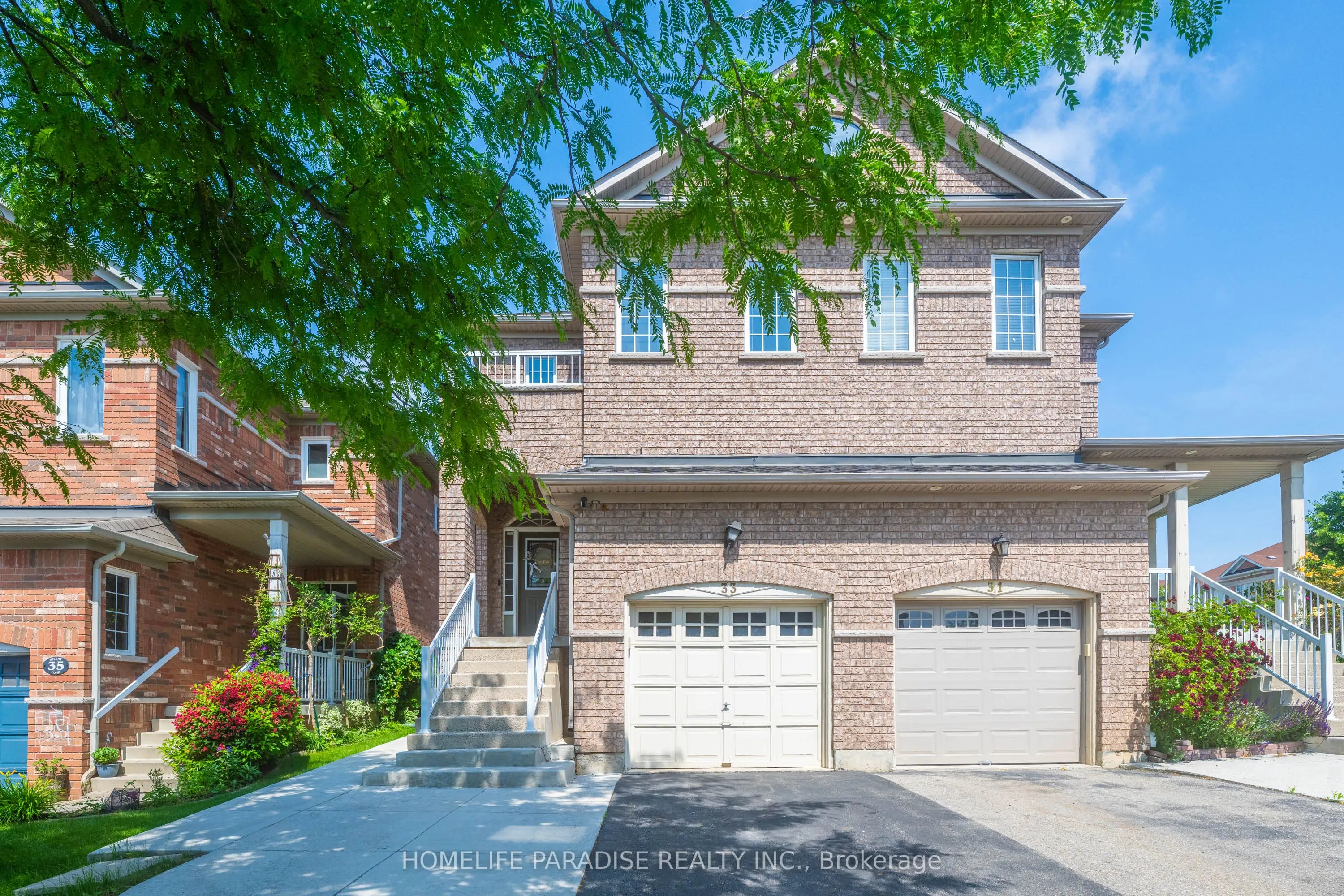 33 Silent Pond Crescent