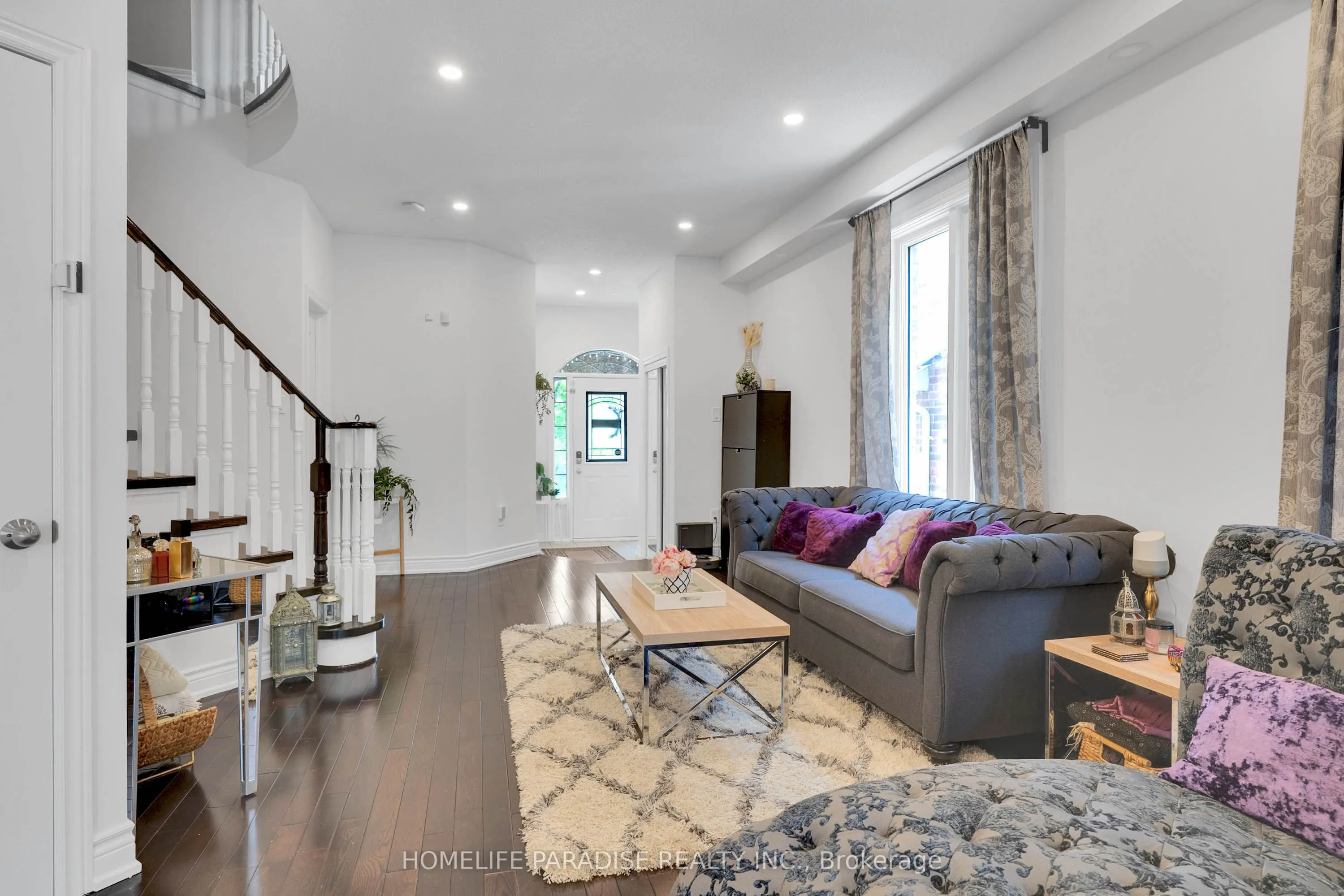 33 Silent Pond Crescent