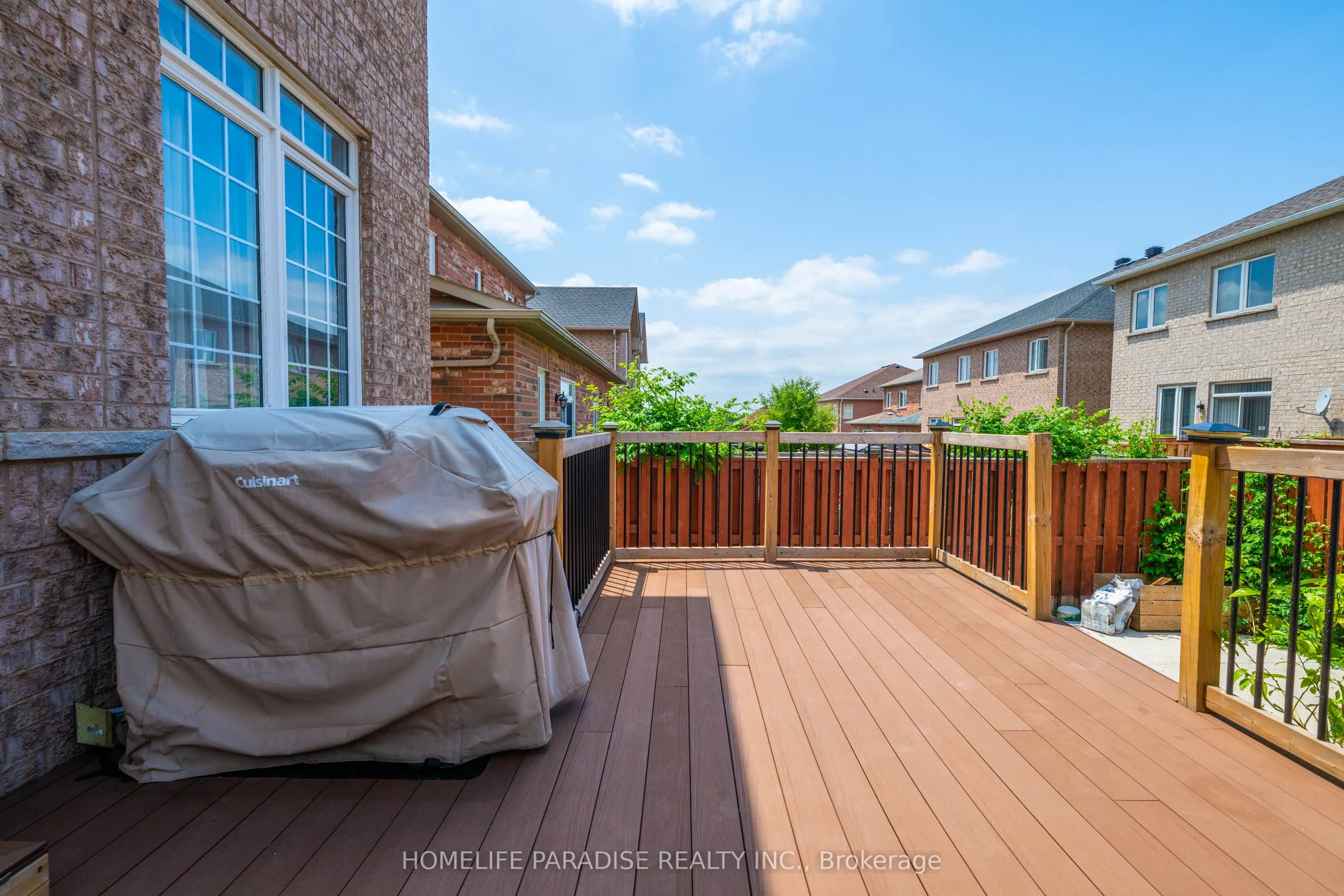 33 Silent Pond Crescent