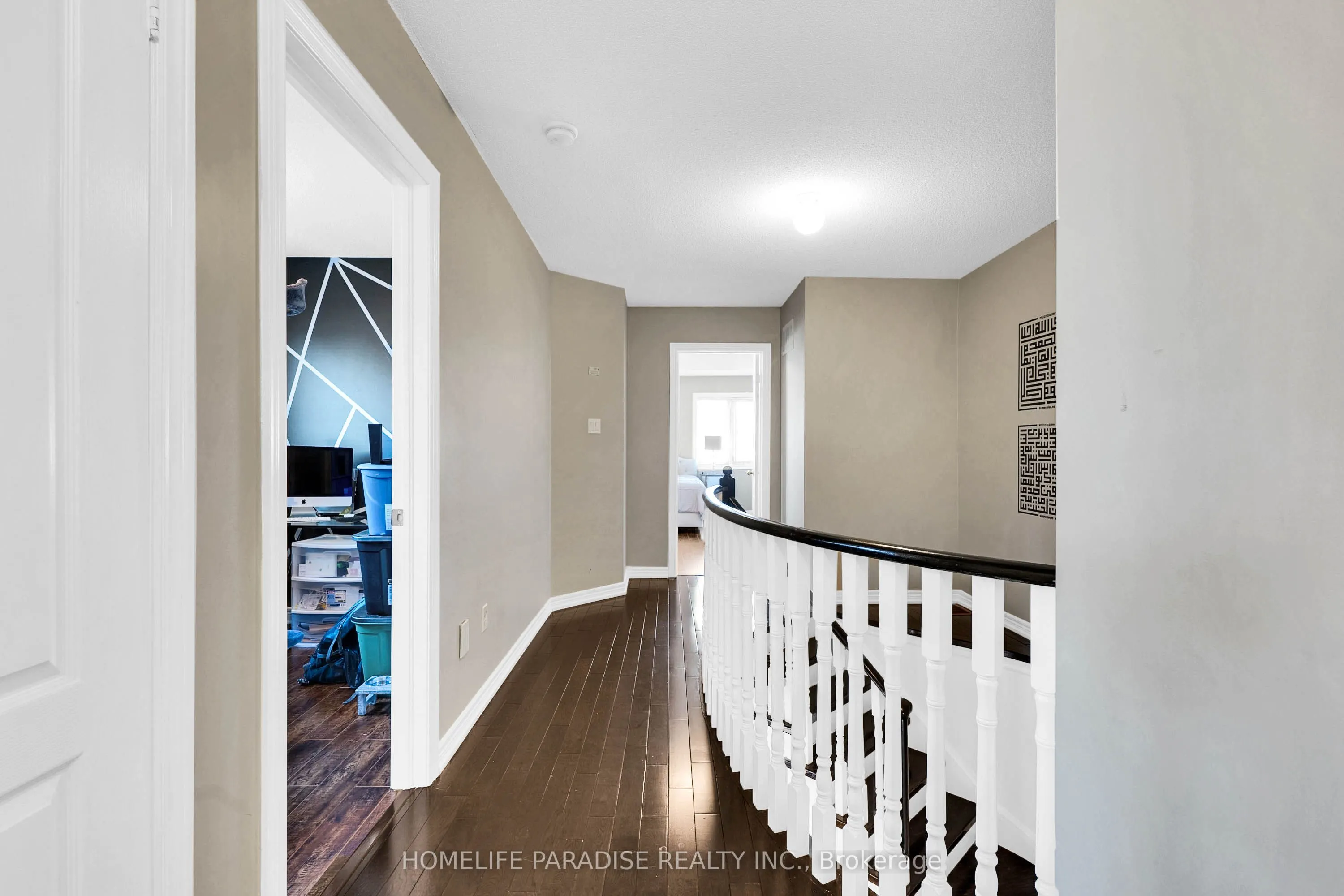 33 Silent Pond Crescent