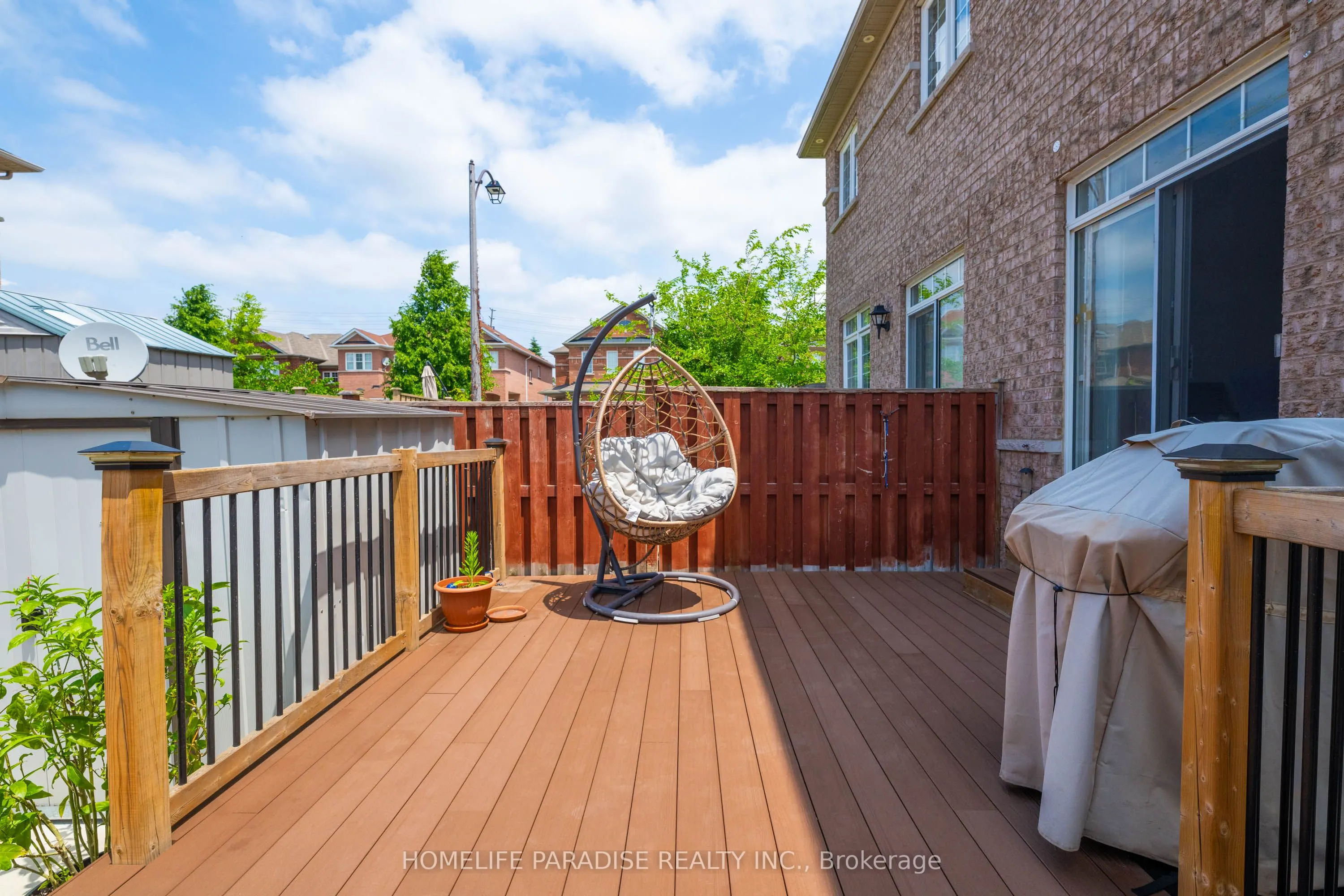 33 Silent Pond Crescent